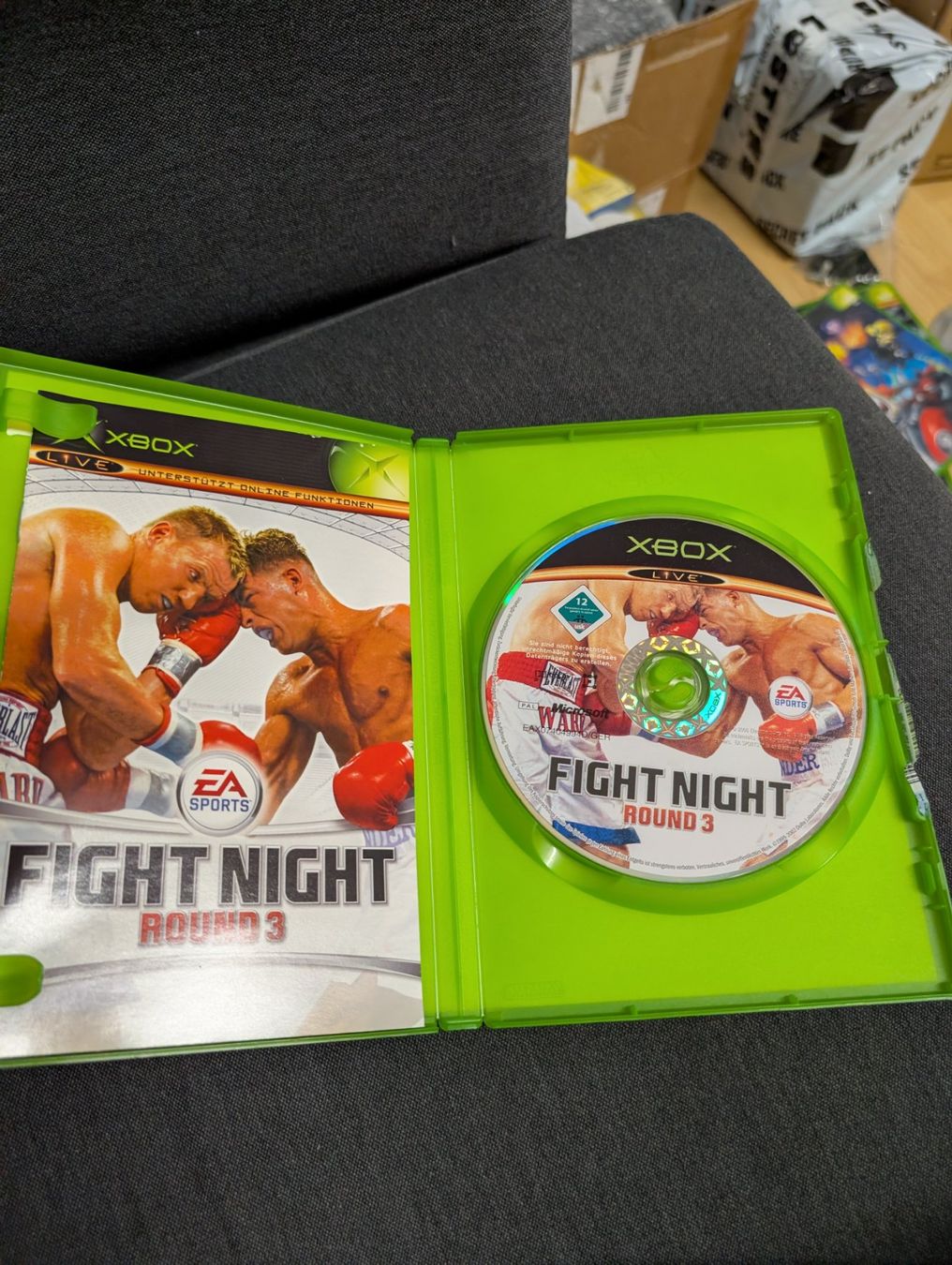 Jeux: Fight night round 3 Microsoft xbox – D'occasion à Giubiasco par Ticinerd 2