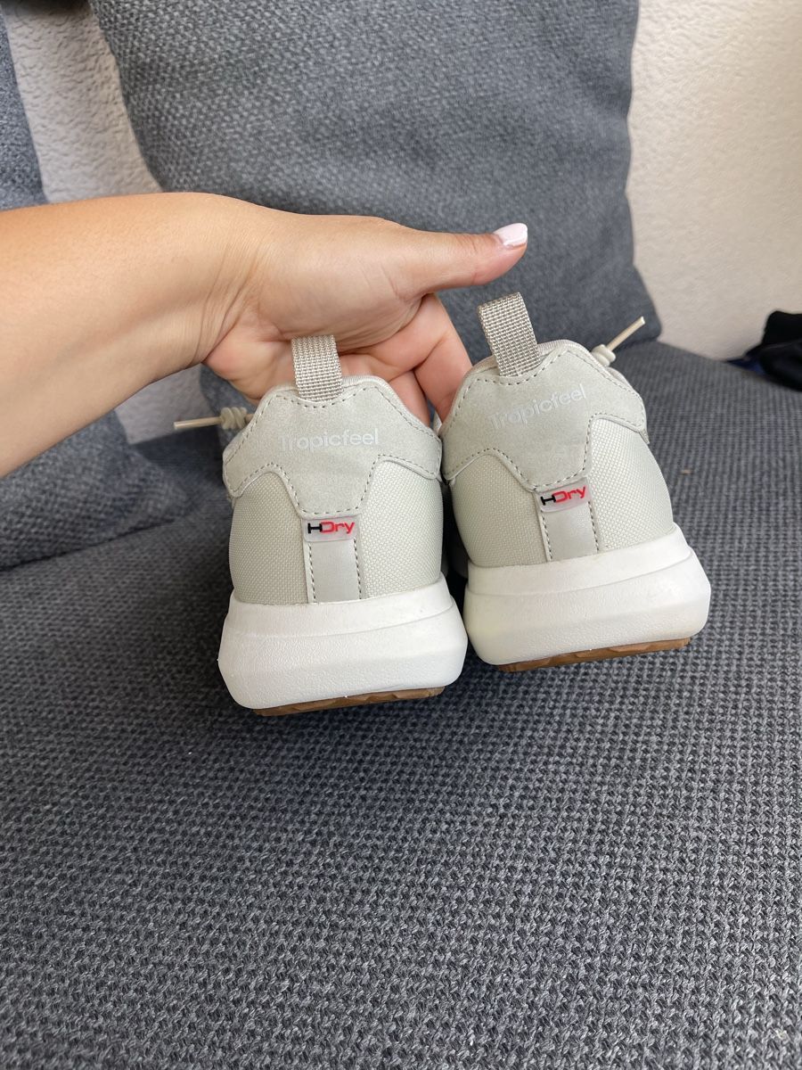 Chaussures hommes: Tropicfeel Sneaker hellgrau Grösse 41 – Neuf (Voir description) à Wetzikon ZH par man_7mn7 2