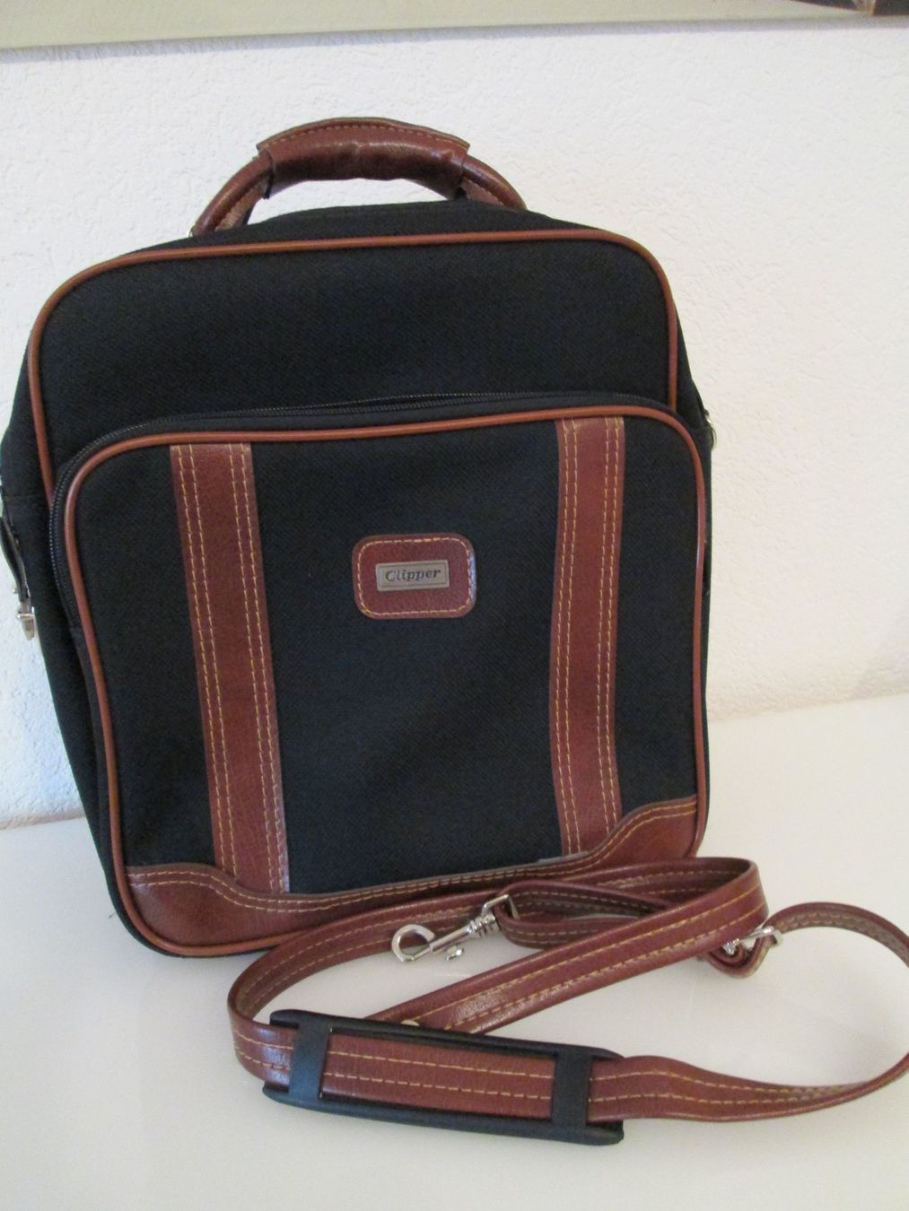 Sacs: Tasche- schwarze  CLIPPER – D'occasion à Movelier par ddomenika 5