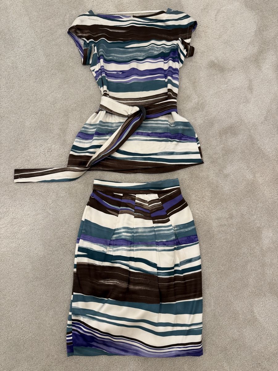 Loro Piana Vestiti: Loro Piana silk set – Usato da Paradiso venduto da apf_mh9c