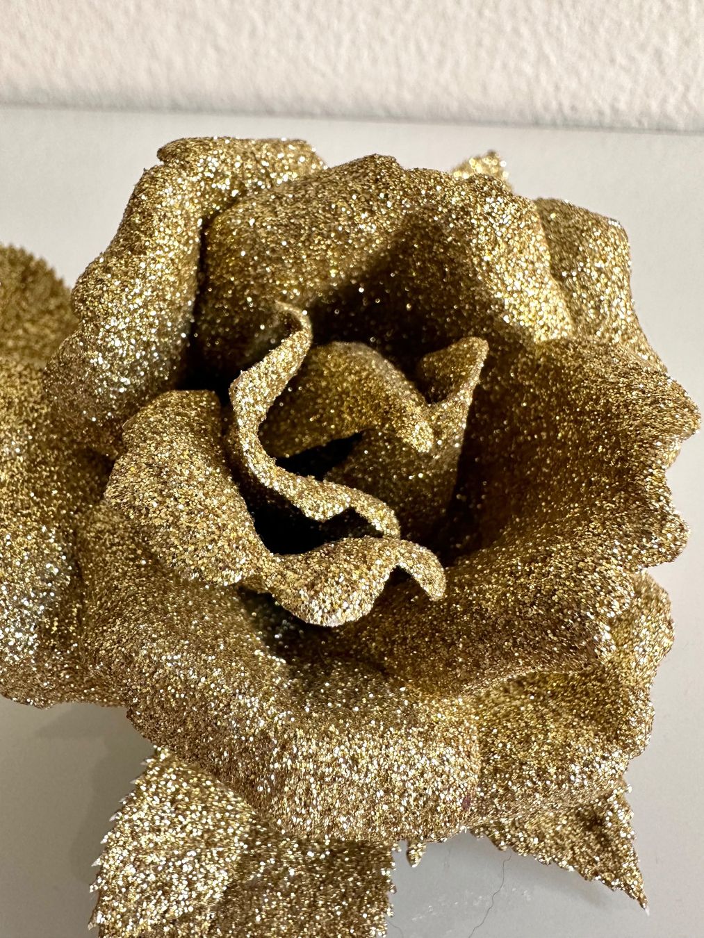 Tutte le decorazioni: Goldene Glitzer-Deko Rose – Usato da Bern venduto da Fraeuleinhonig 4