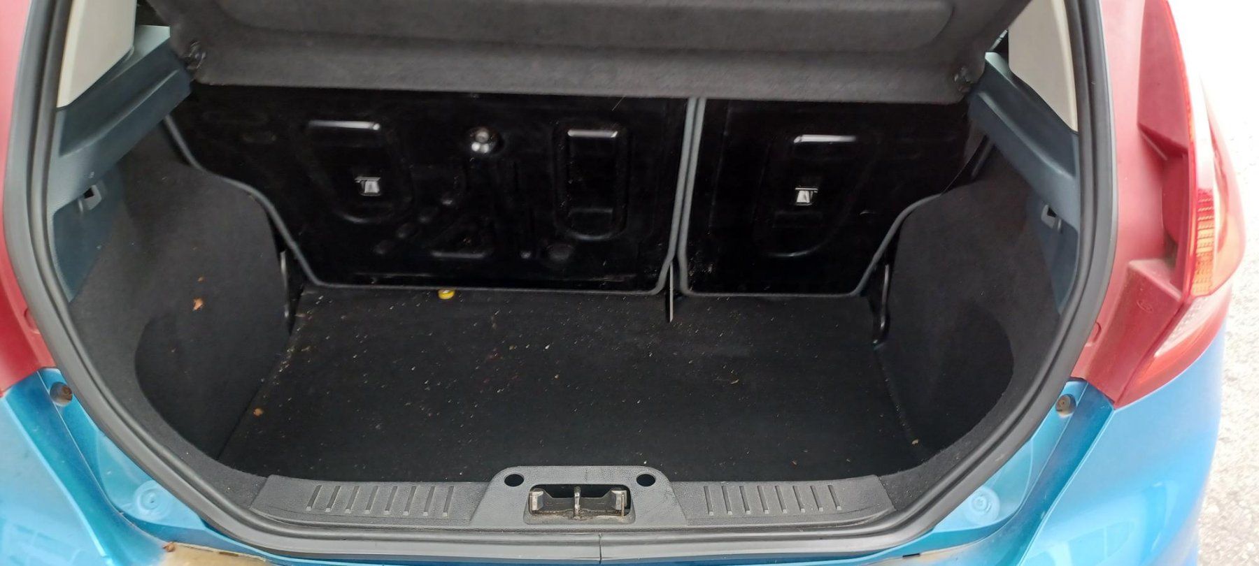 Ford Autos: Ford Fiesta 1.25i – D'occasion à Yverdon-les-Bains par  7