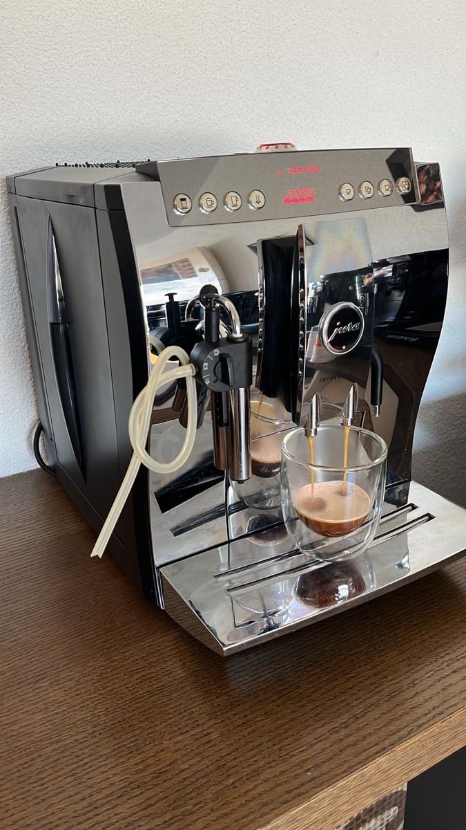 Jura Macchine per caffè & Macchine per espresso: Jura Z5 Kaffeemaschine  – Usato da Root venduto da HHParts 1