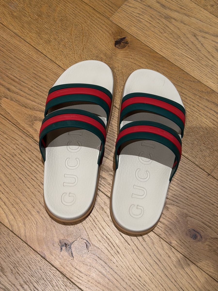 Gucci Herrenschuhe: GUCCI Schlappen – Gebraucht aus Baden von DAVEN_