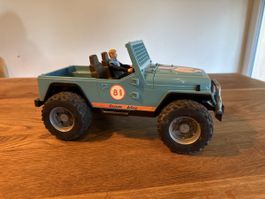Bruder Jeep Wrangler mit Figur blau guter Zustand
