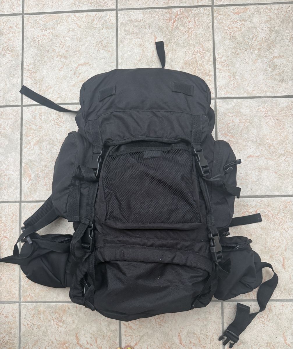 Mil-Tec Zaini: Trekkingrucksack Mil-Tec Commando 55L – Usato da Bremgarten b. Bern venduto da narancibia