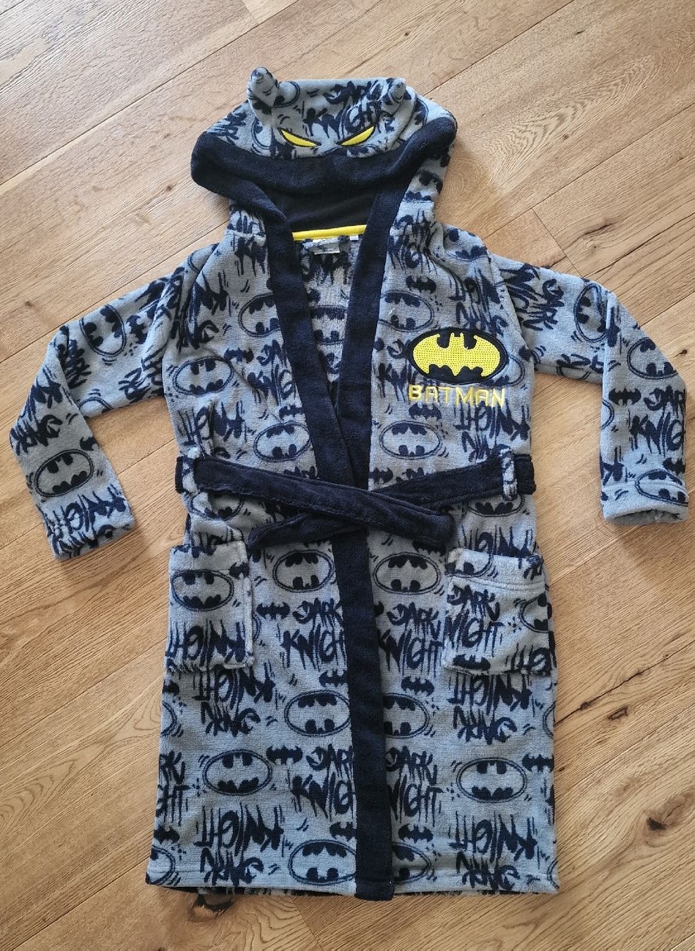 Accappatoi: Batman-Bademantel 140    🦇 – Usato da Emmenbrücke venduto da Nadmorebiti