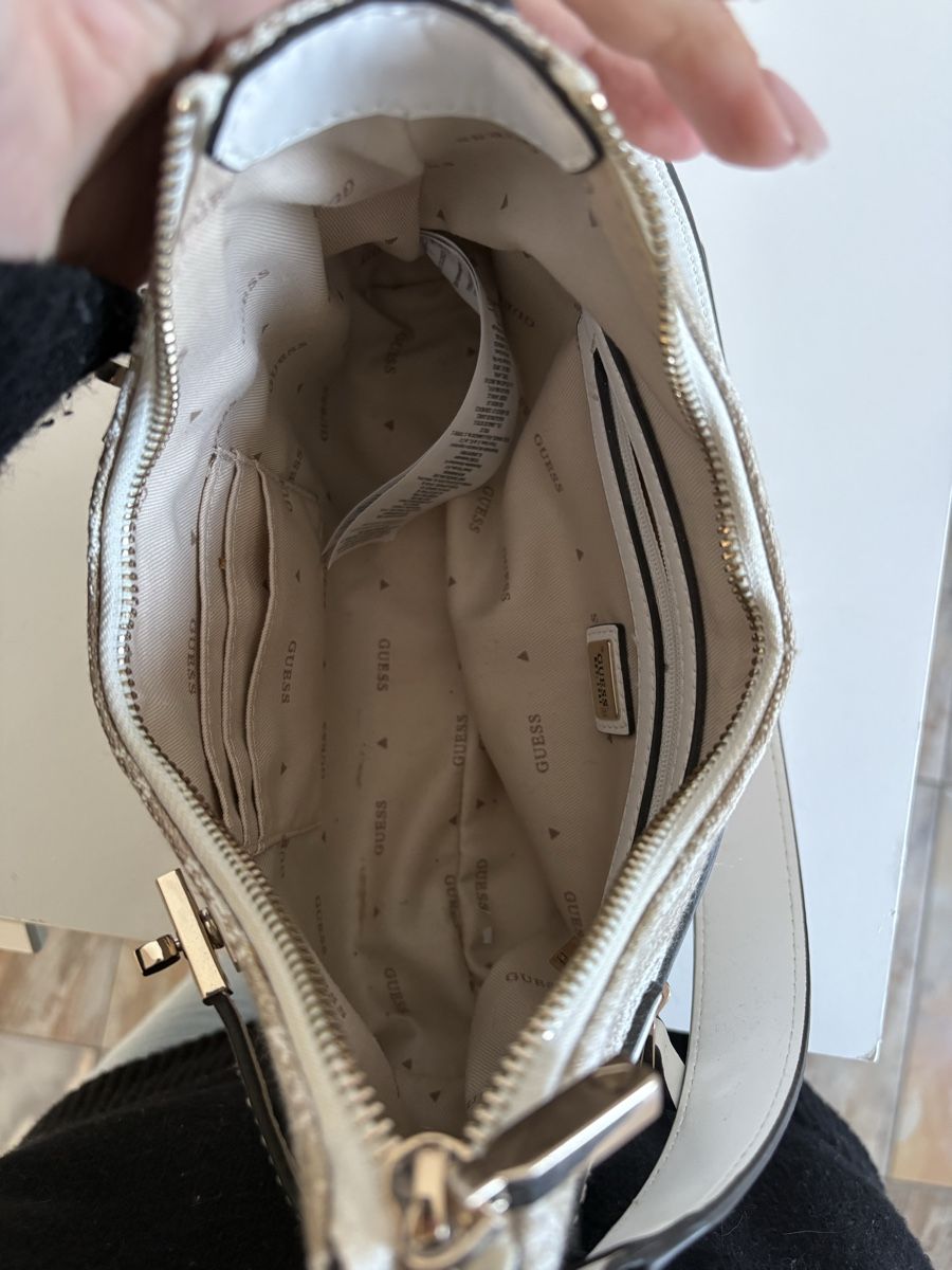 Guess Taschen: GUESS Handtasche  – Neu (gemäss Beschreibung) aus Itingen von emi_khc2 1
