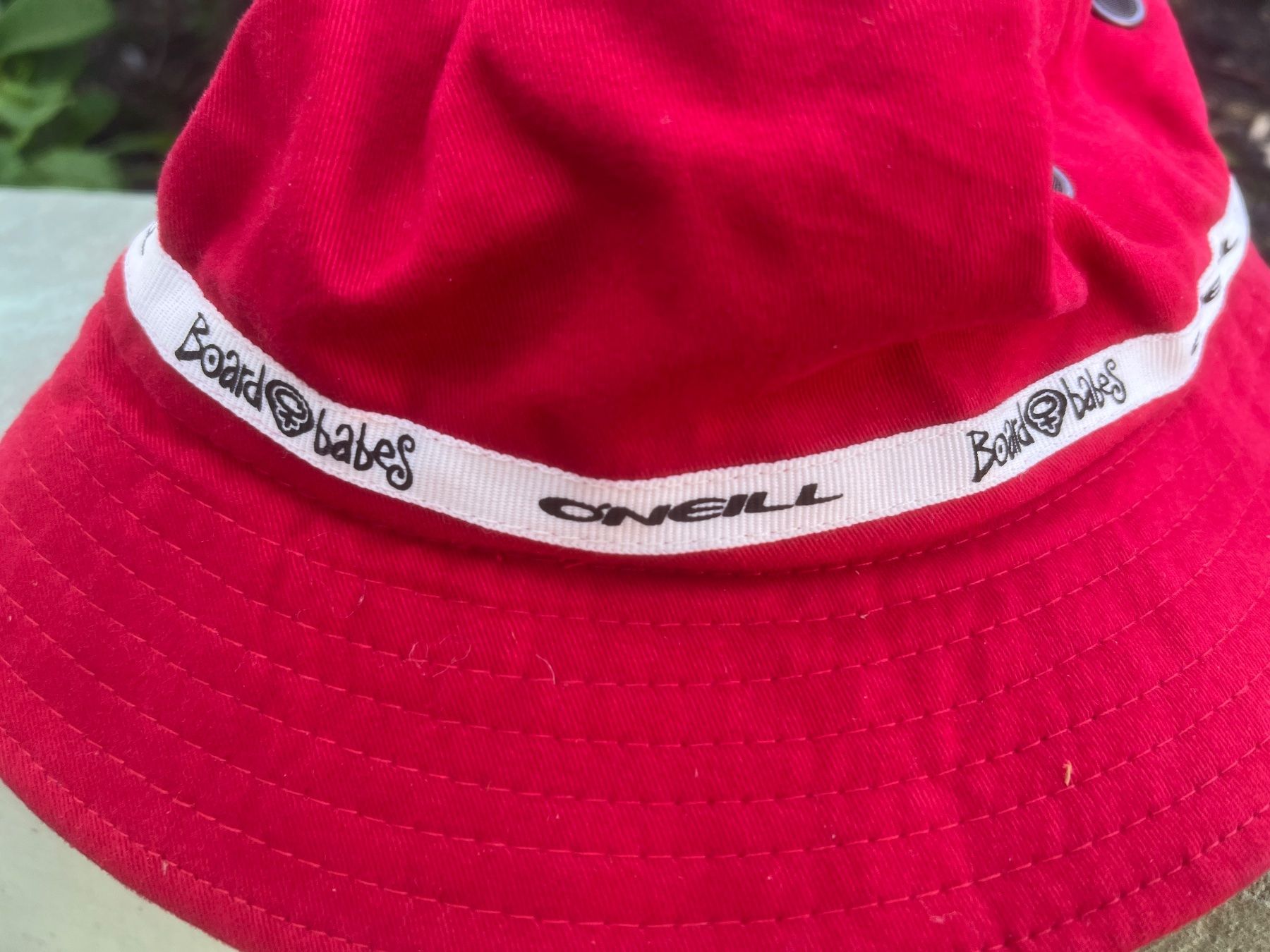 O'Neill Copricapi, berretti & cappellini: Bucket  Hut O`NEILL, rot – Nuovo e nell'imballaggio originale da Magden venduto da Hornet2 2