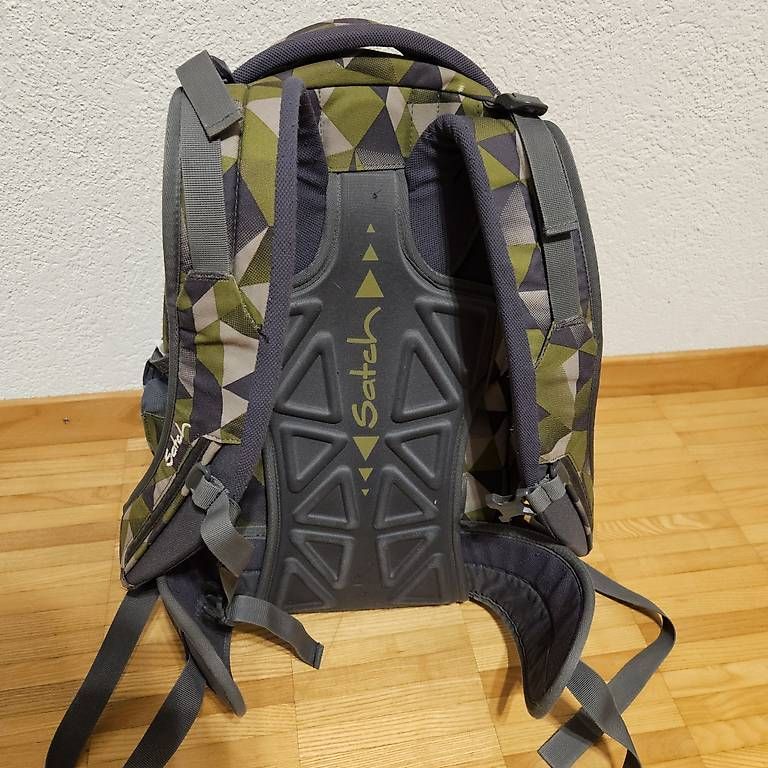 Satch Borse & Zaini: Satch Schulrucksack Green Crush – Usato da Embrach venduto da Lilly2021 3