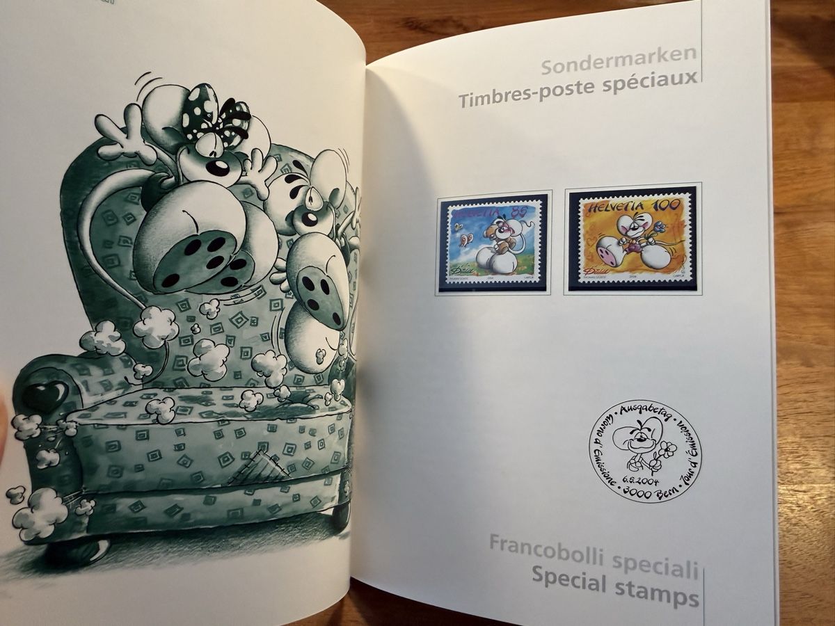 Tutti i francobolli: Jahrbuch 2004, komplett – Nuovo (secondo la descrizione) da Altdorf UR venduto da Sanna08 5