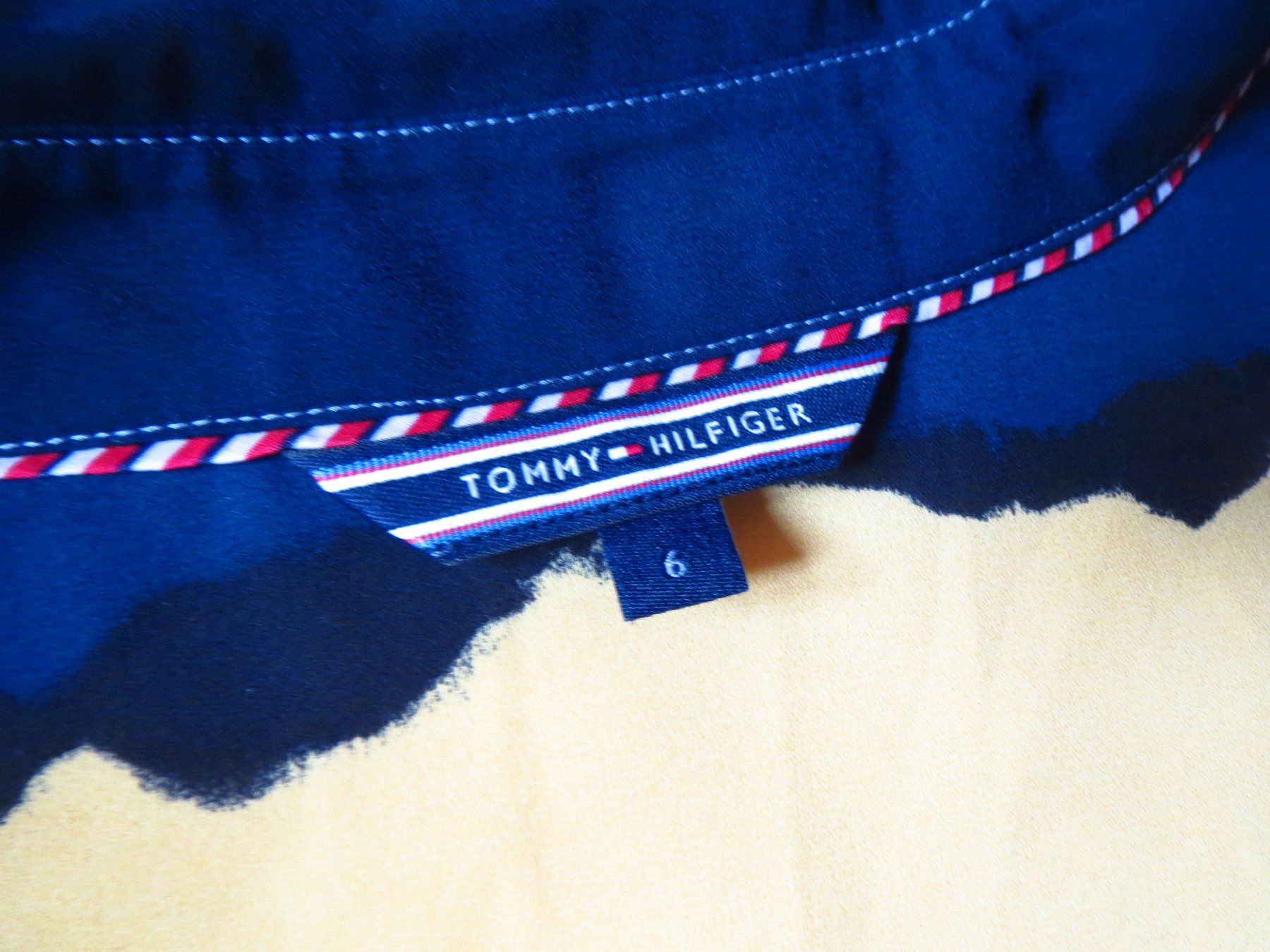 Tommy Hilfiger Chemisiers: NEUE TOMMY HILFIGER Damen Bluse Gr 6 – Neuf (Voir description) à Kiental par Anna8702 5