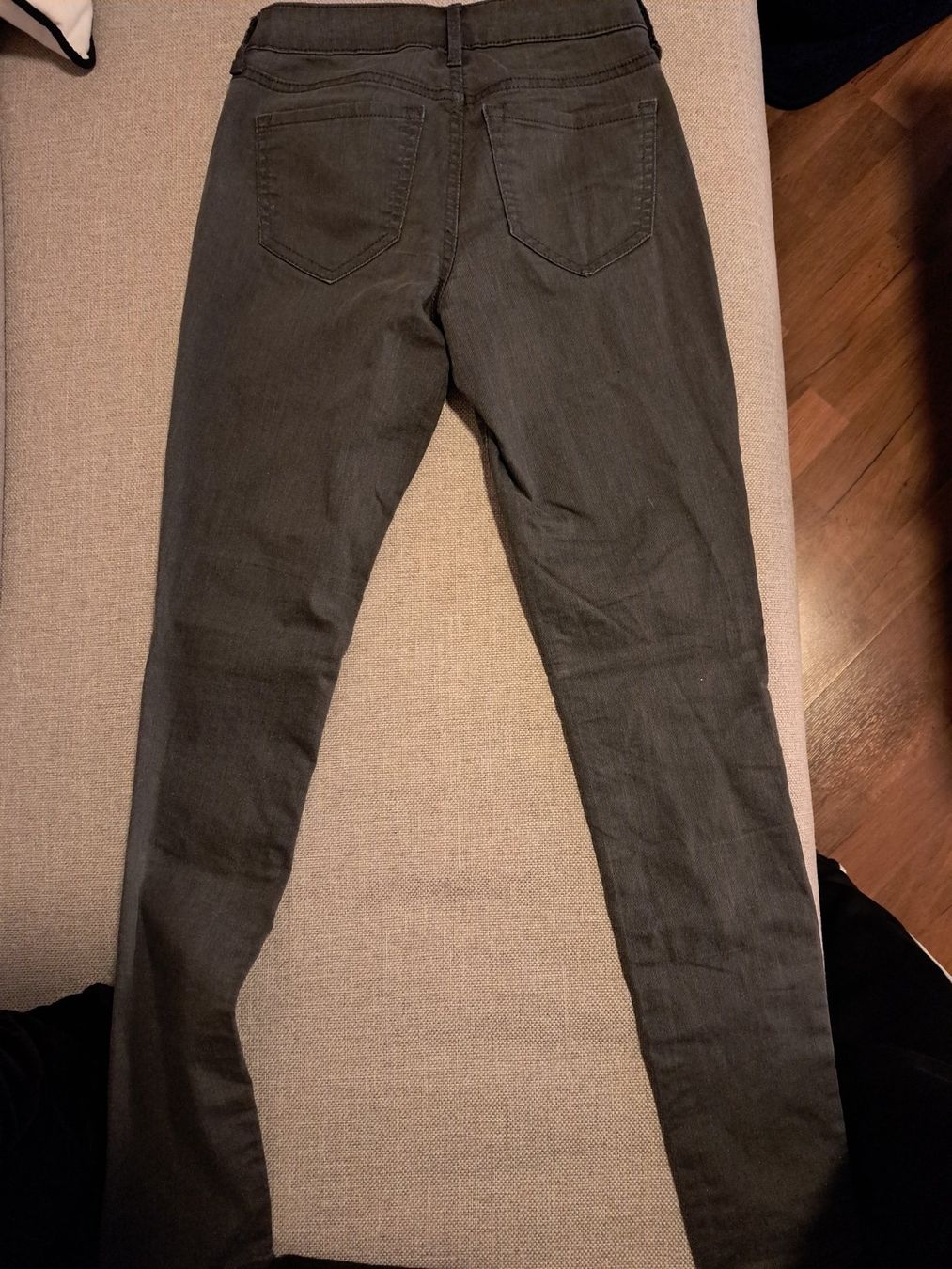 Pantaloni: Hose – Usato da Triesenberg venduto da Anastasia26 2