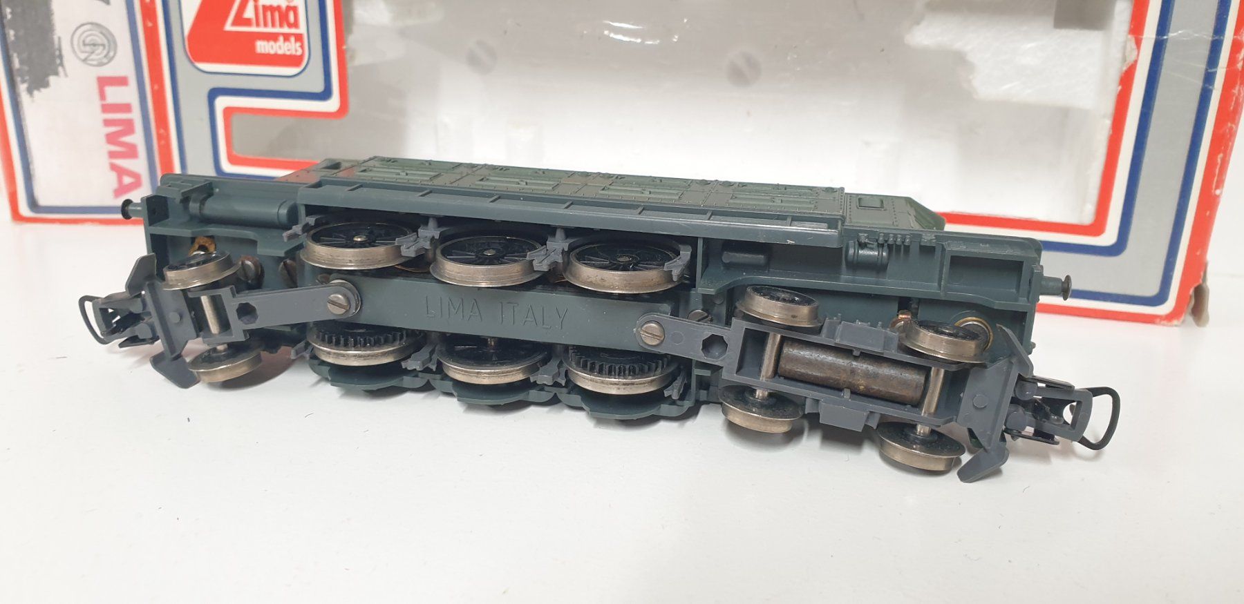 Lima Modelleisenbahnen: Lima SBB Ae3/6  H0/DC – Neu (gemäss Beschreibung) aus Neuenhof von ludovicco 5