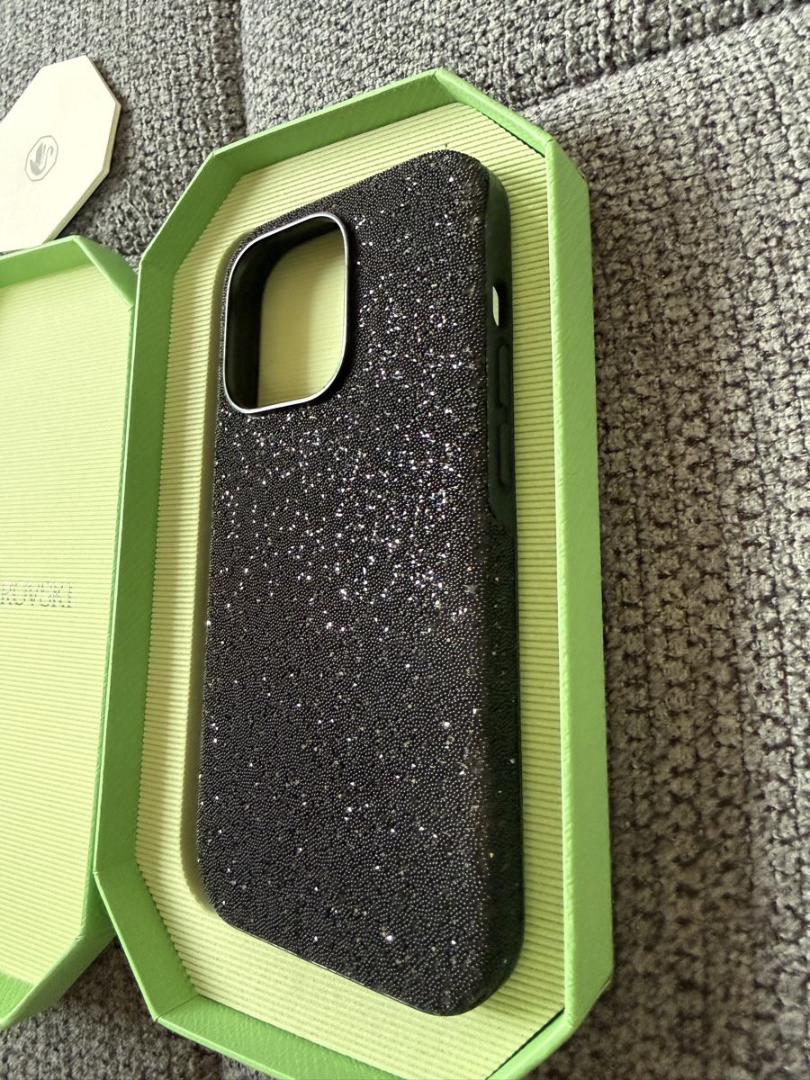 Swarovski Cover & Protezioni schermo: Swarowski Hülle 14 Pro – Usato da Goldingen venduto da Wibli96 3