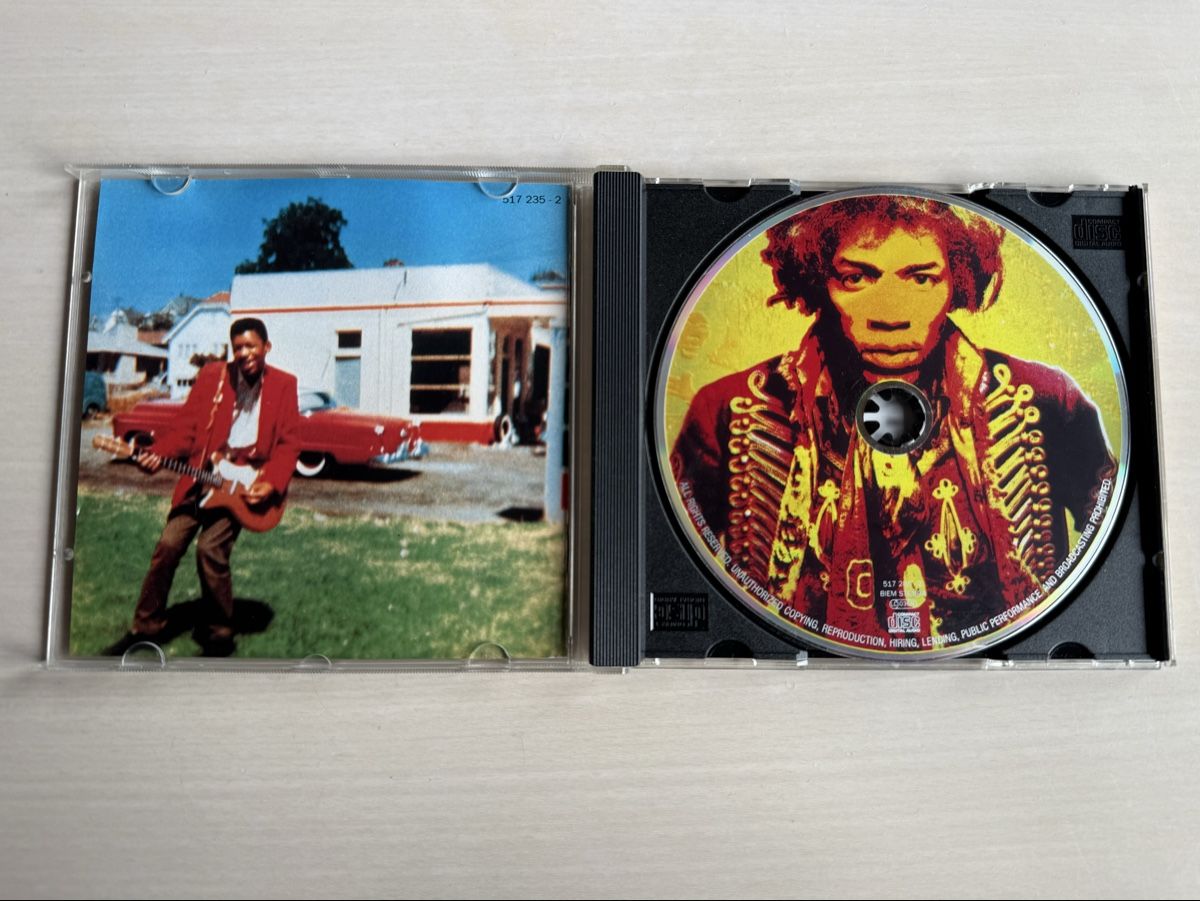 CD: Jimi Hendrix - The Ultimate Experience - CD – Usato da Oberried Brienz venduto da Chyara 2