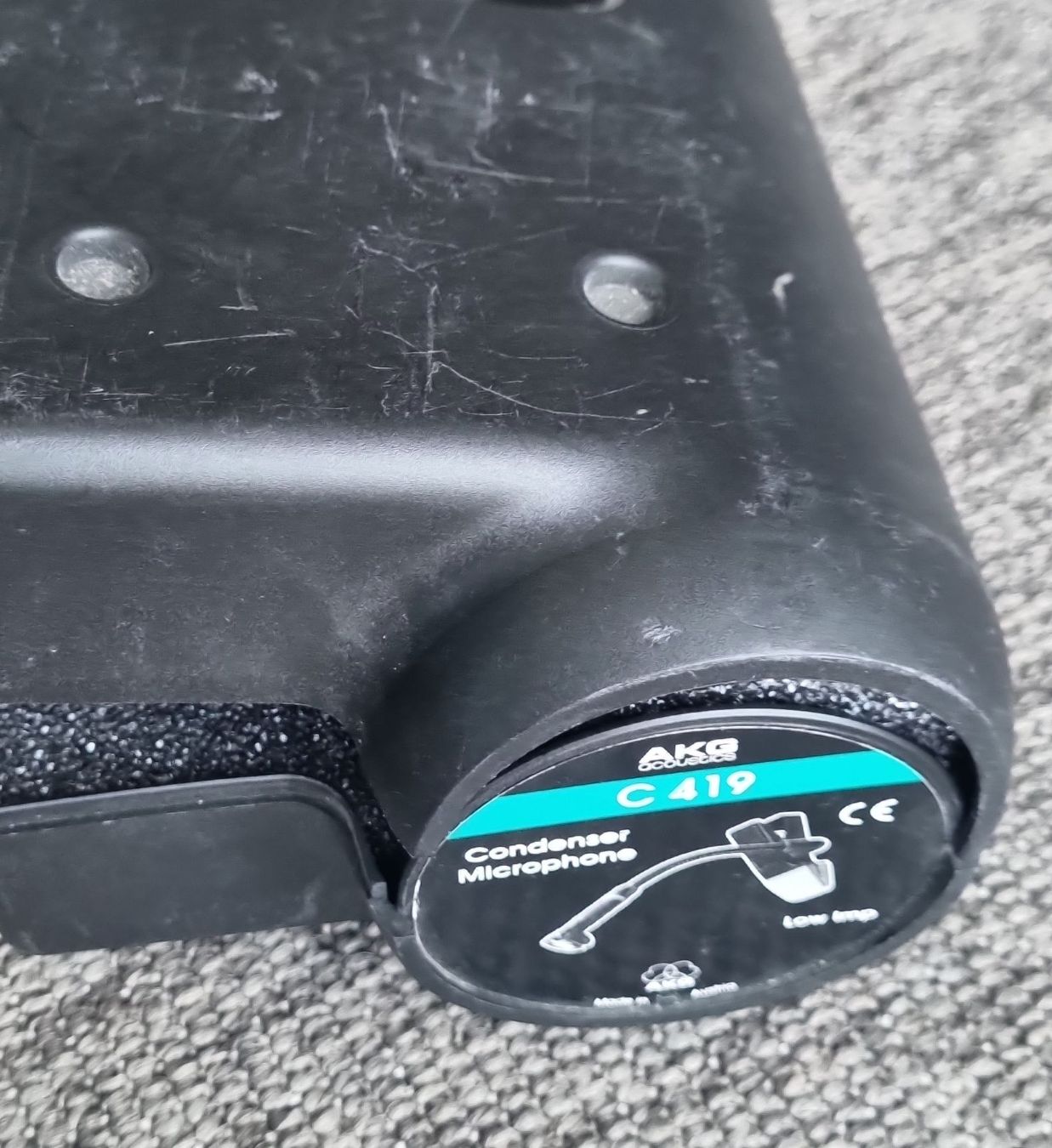 Akg Microfoni: AKG C419 Kondensator Mikrofon  – Usato da Murten venduto da Musicrent