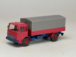 GB1- Wiking MAN Pritschen Lkw rot