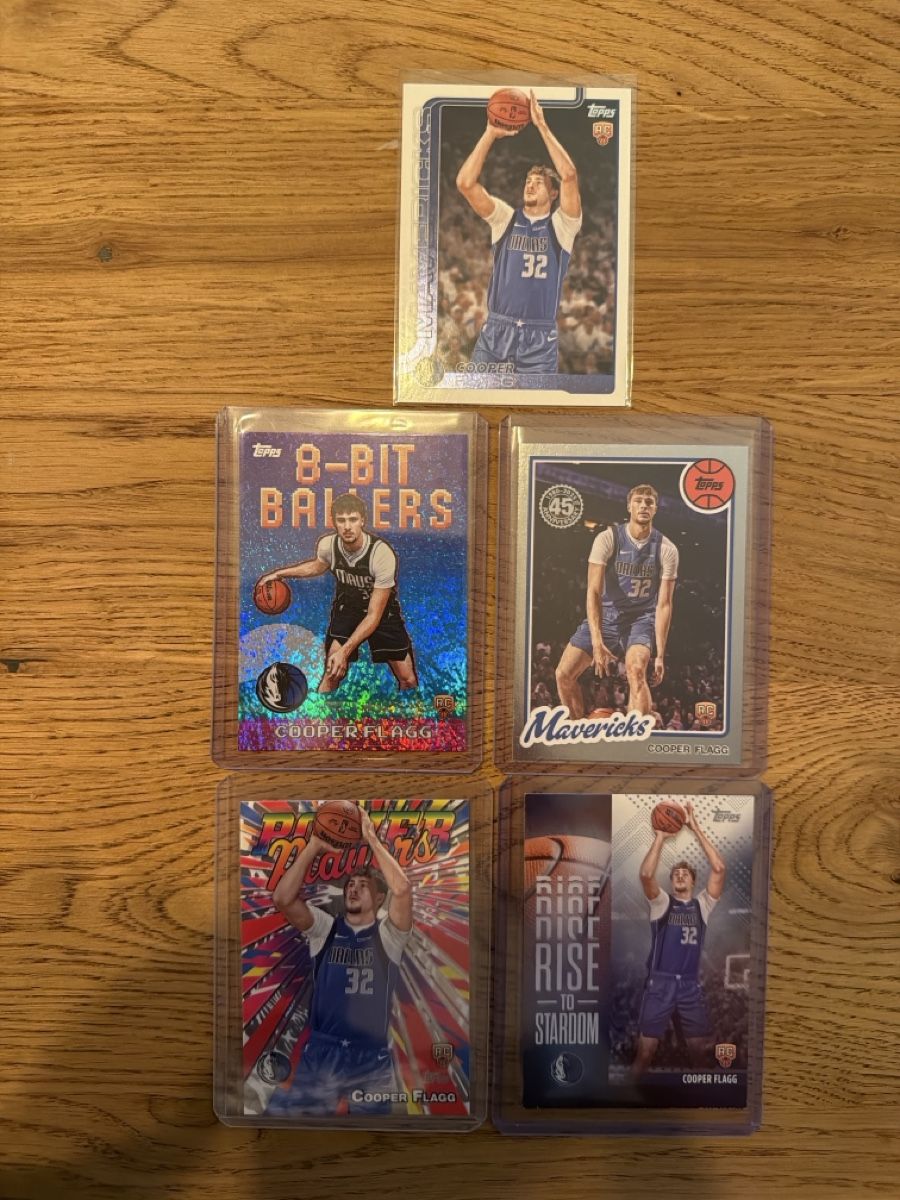 Topps Carte collezionabili: Cooper Flag Topps 2025/2026 5er Set – Nuovo (secondo la descrizione) da Basel venduto da sim_dq7j