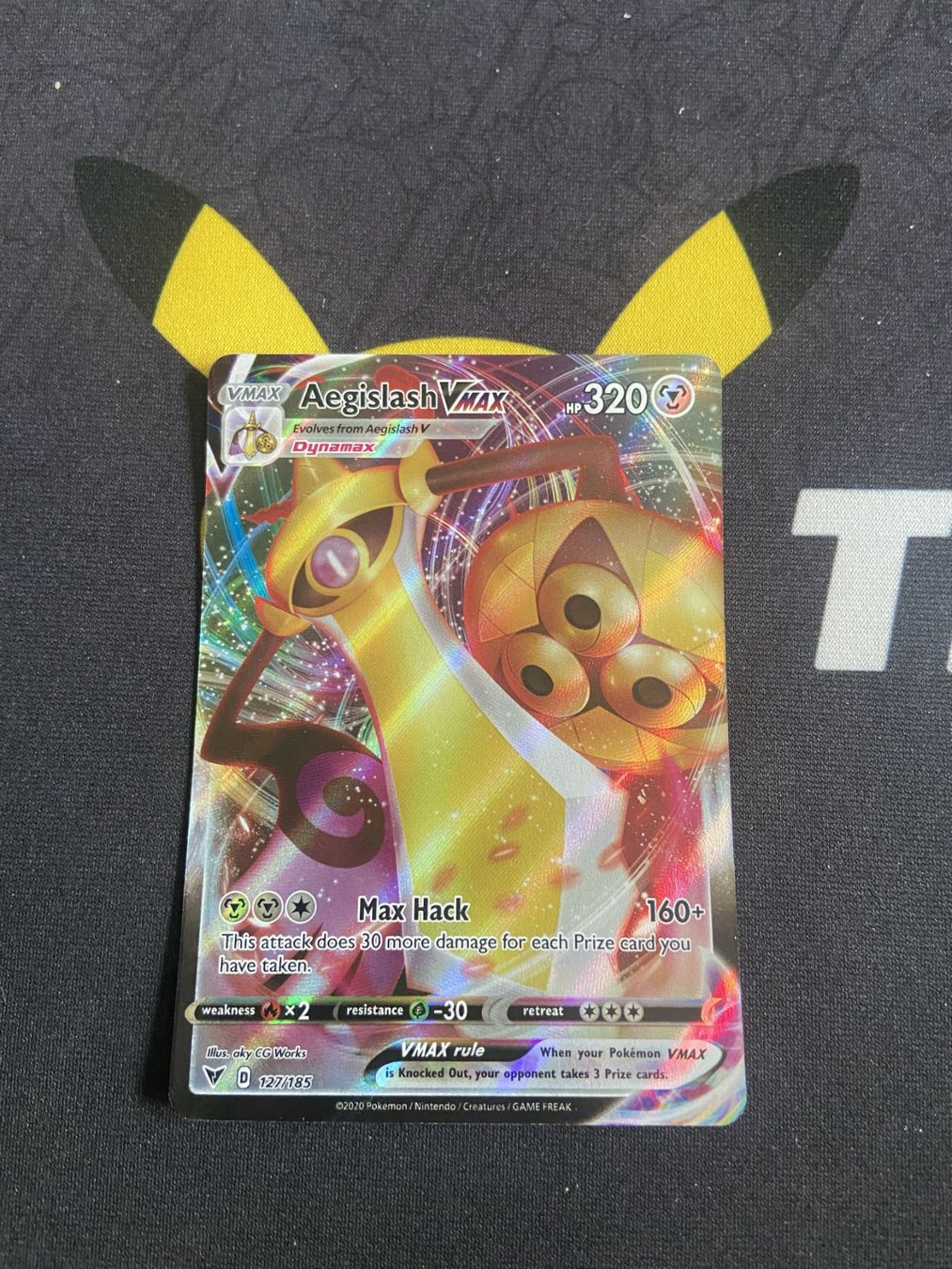 Cartes: Aegislash VMAX 127/185 Farbenschock – D'occasion à Reinach BL par Seibi11
