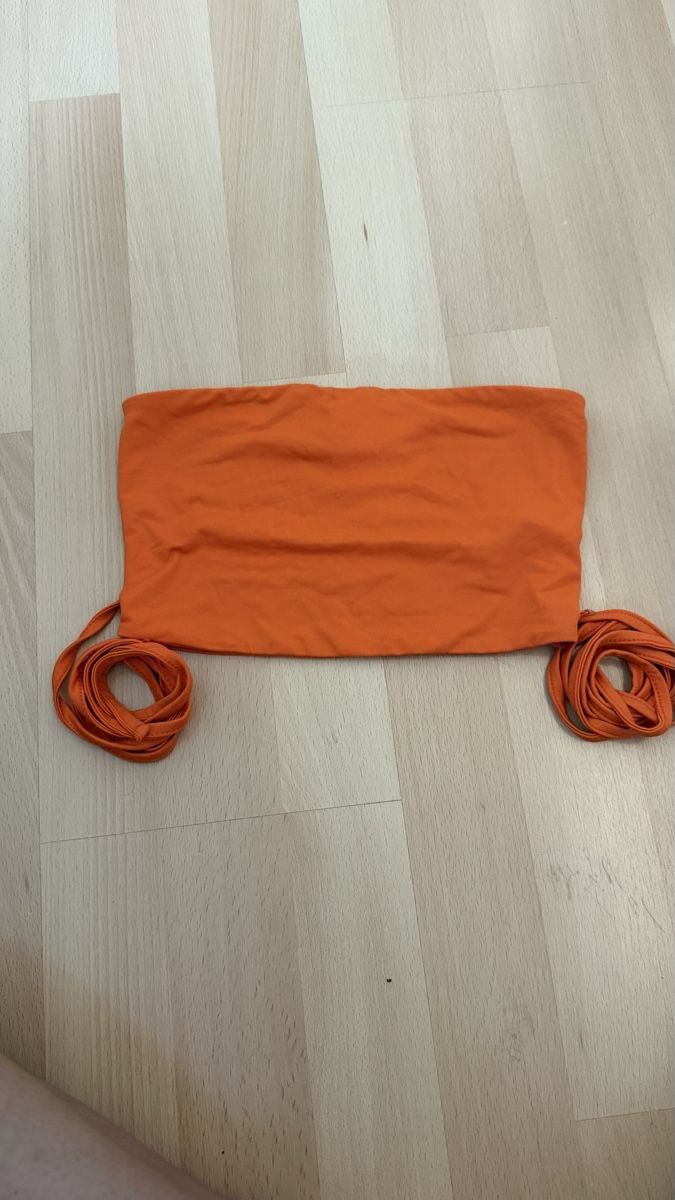 Bershka Tops: Top orange, Grösse XS – Neu (gemäss Beschreibung) aus Thun von tat_zb9b