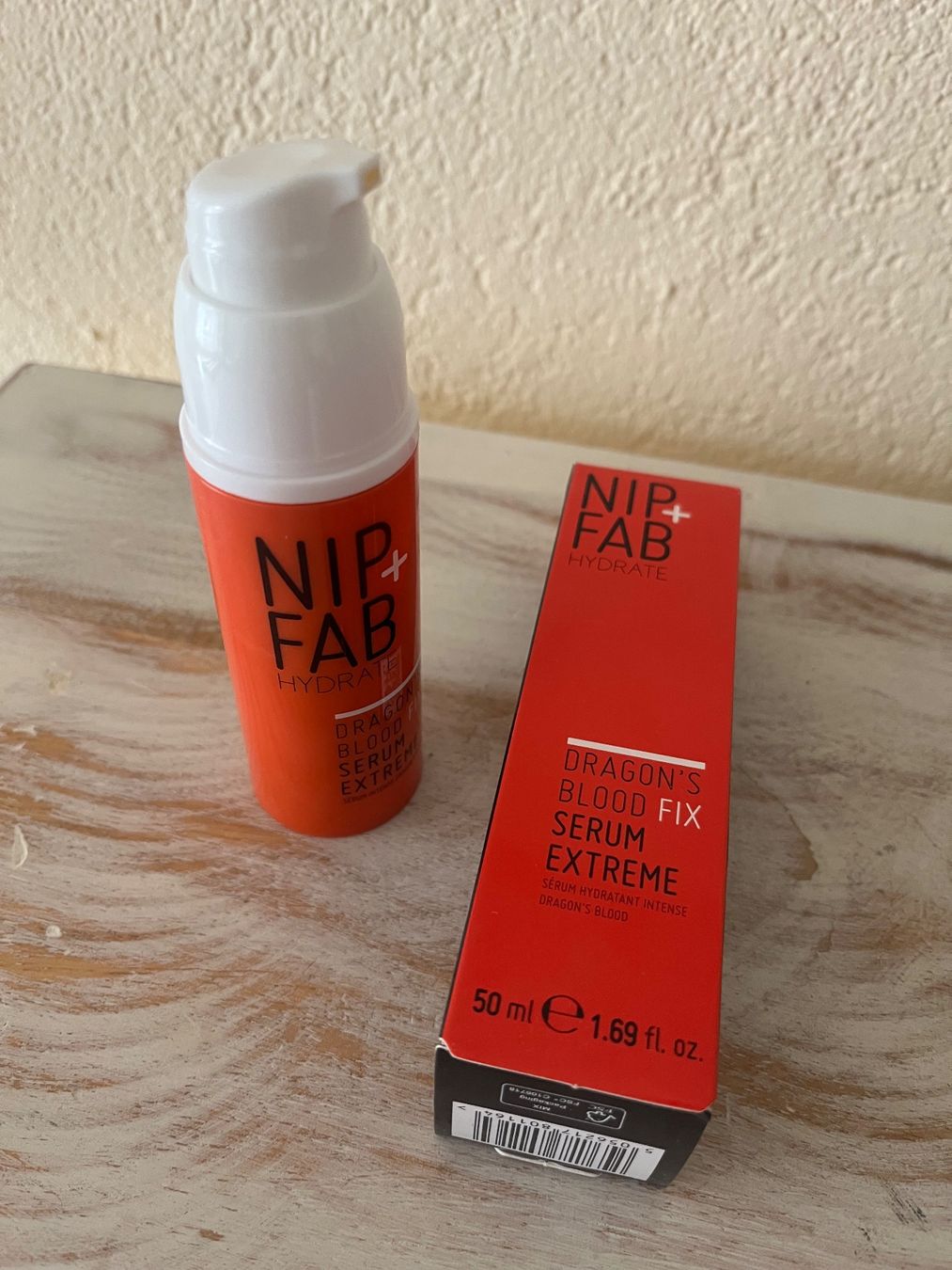 Cura del viso: Nip+Fab Dragon's Blood Serum Extreme – Nuovo (secondo la descrizione) da Bülach venduto da creami 2