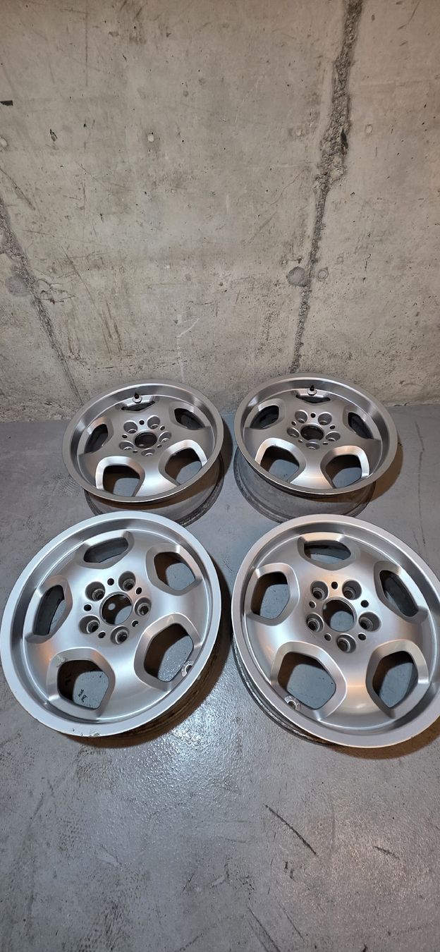 BMW Cerchioni: Jantes 5x120 – Usato da La Roche FR venduto da Kevinmolina10 7