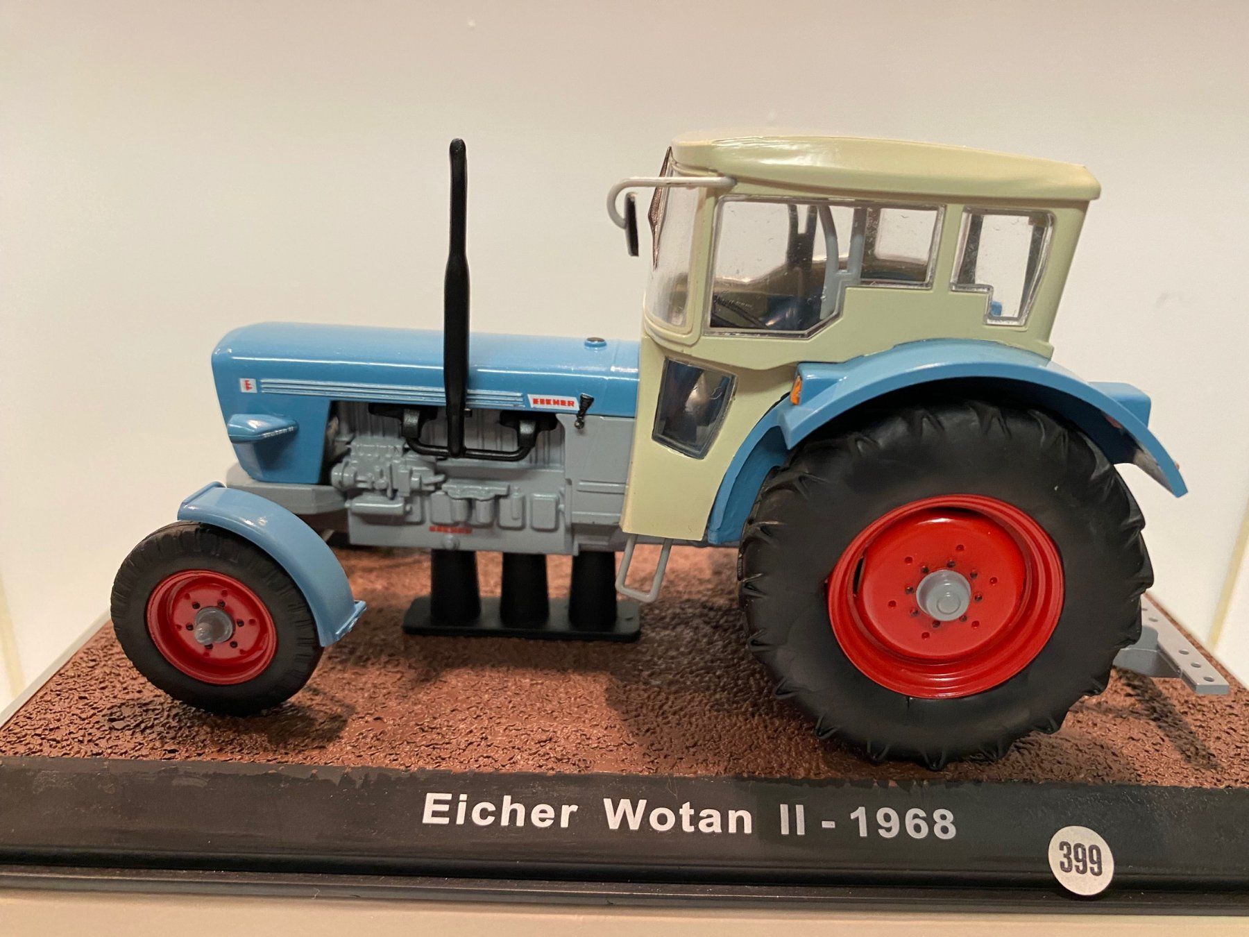 Kit di modellismo & Modellini statici: Traktor Eicher Wotan II 1968 1-32 185 – Nuovo e nell'imballaggio originale da Stäfa venduto da thebrand
