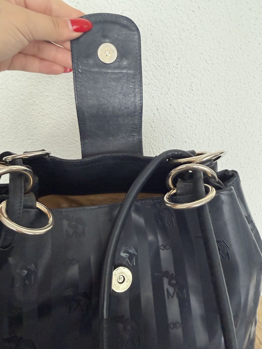 Maison Mollerus Taschen: Maison Mollerus MM Schultertasche Dunkelblau Monogramm  – Gebraucht aus Hägglingen von Raff_Ella 4