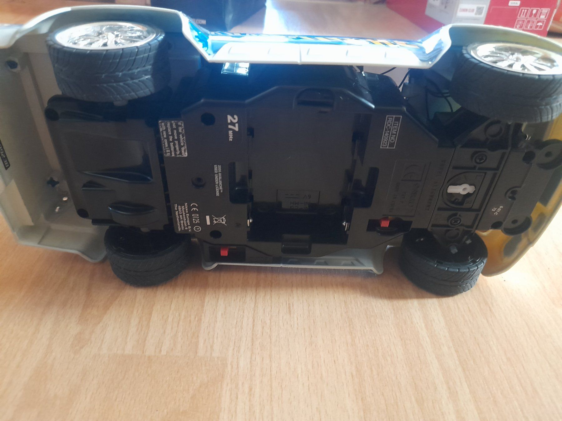 Nikko RC Modellbau: Nikko RC Chevrolet Avalanche mit Zubehör – Gebraucht aus Lustmühle von chevi03 7