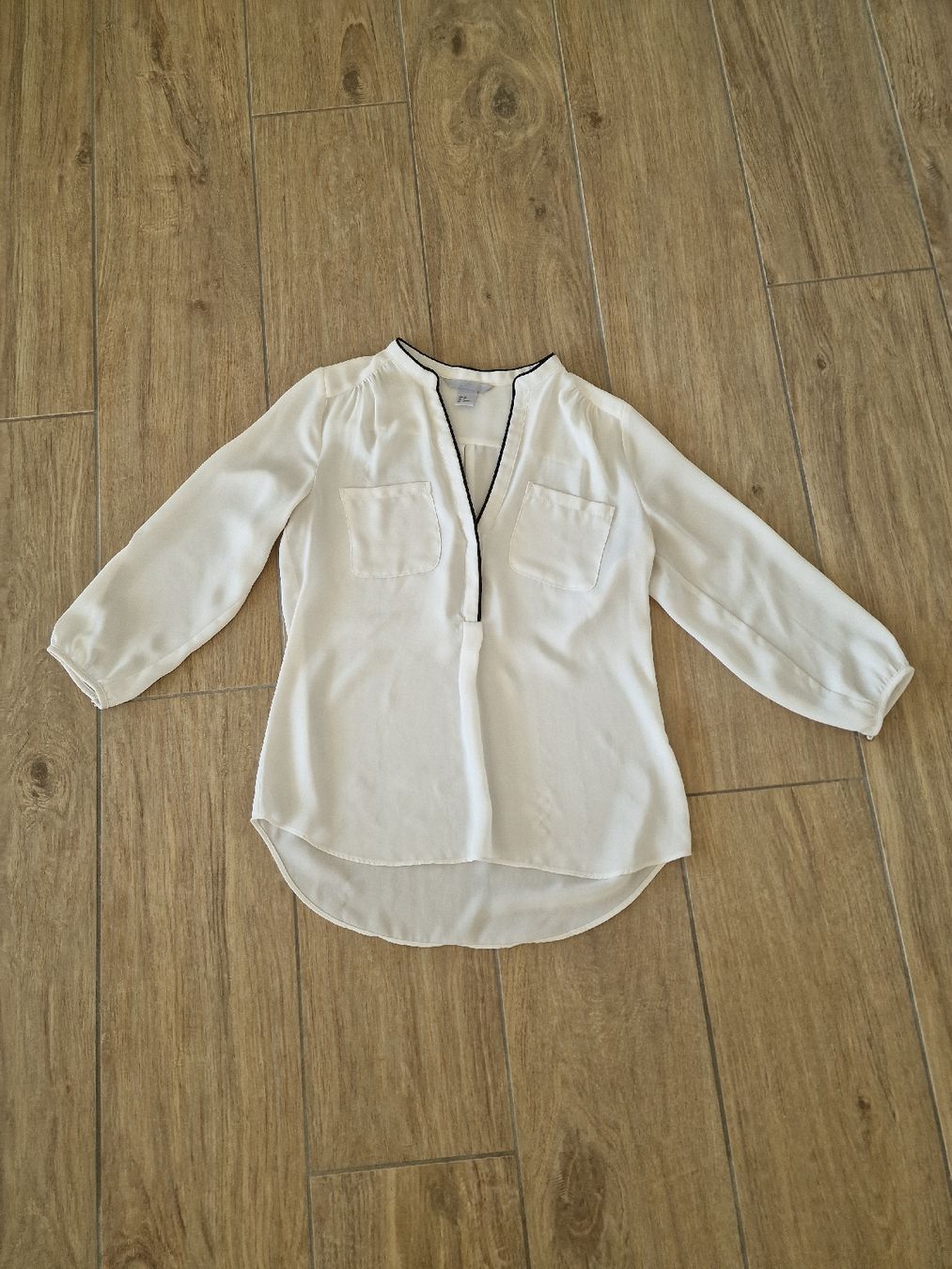 H&M Blusen: Bluse H&M Gr.34 – Gebraucht aus Auw von buluntshi