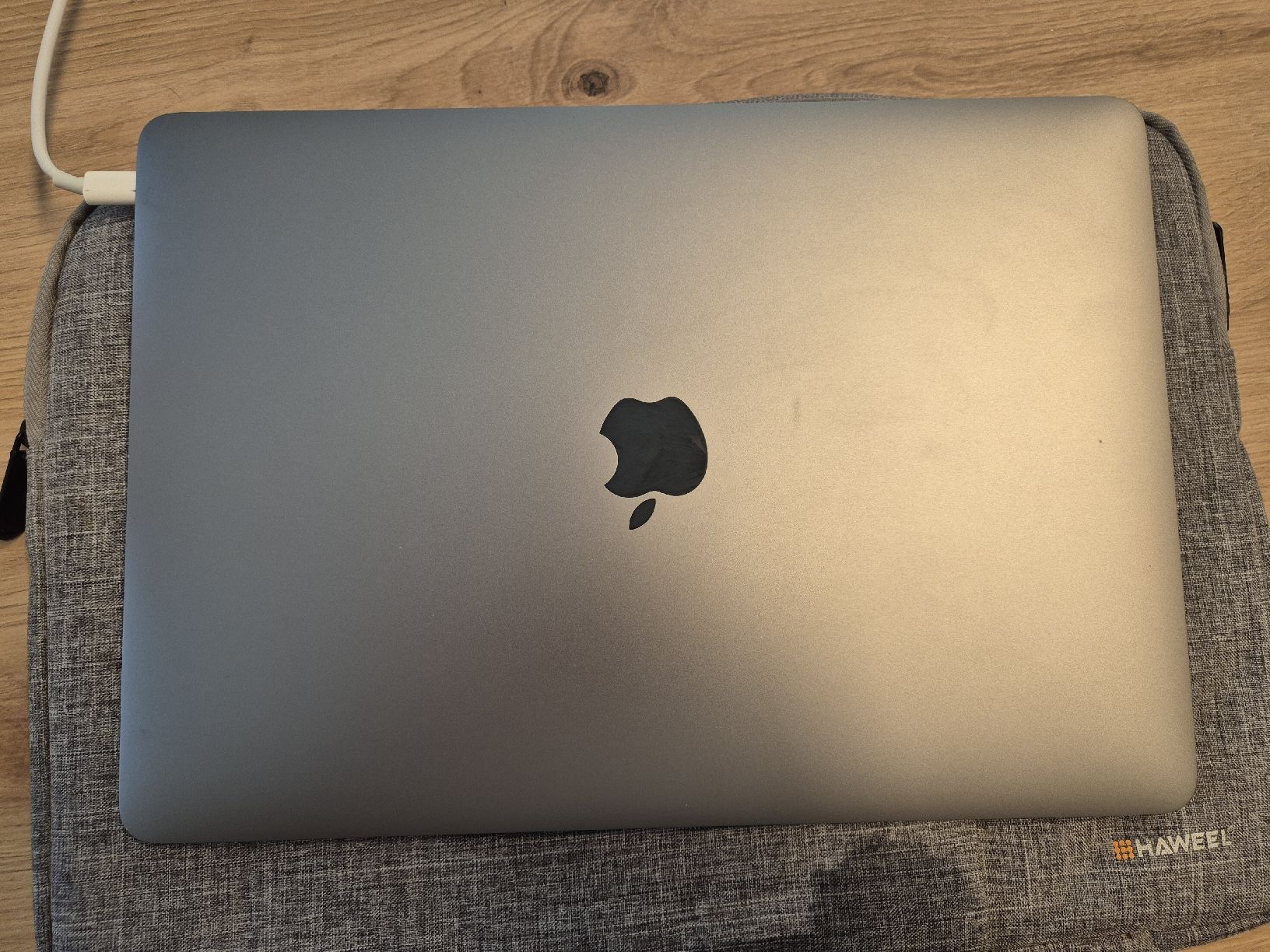 Apple Notebook: MacBook Air, Wenig Gebraucht – Usato da Henggart venduto da dom_7tdc 4