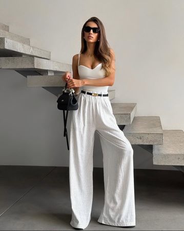 Elegantes, weisses Sommer Top