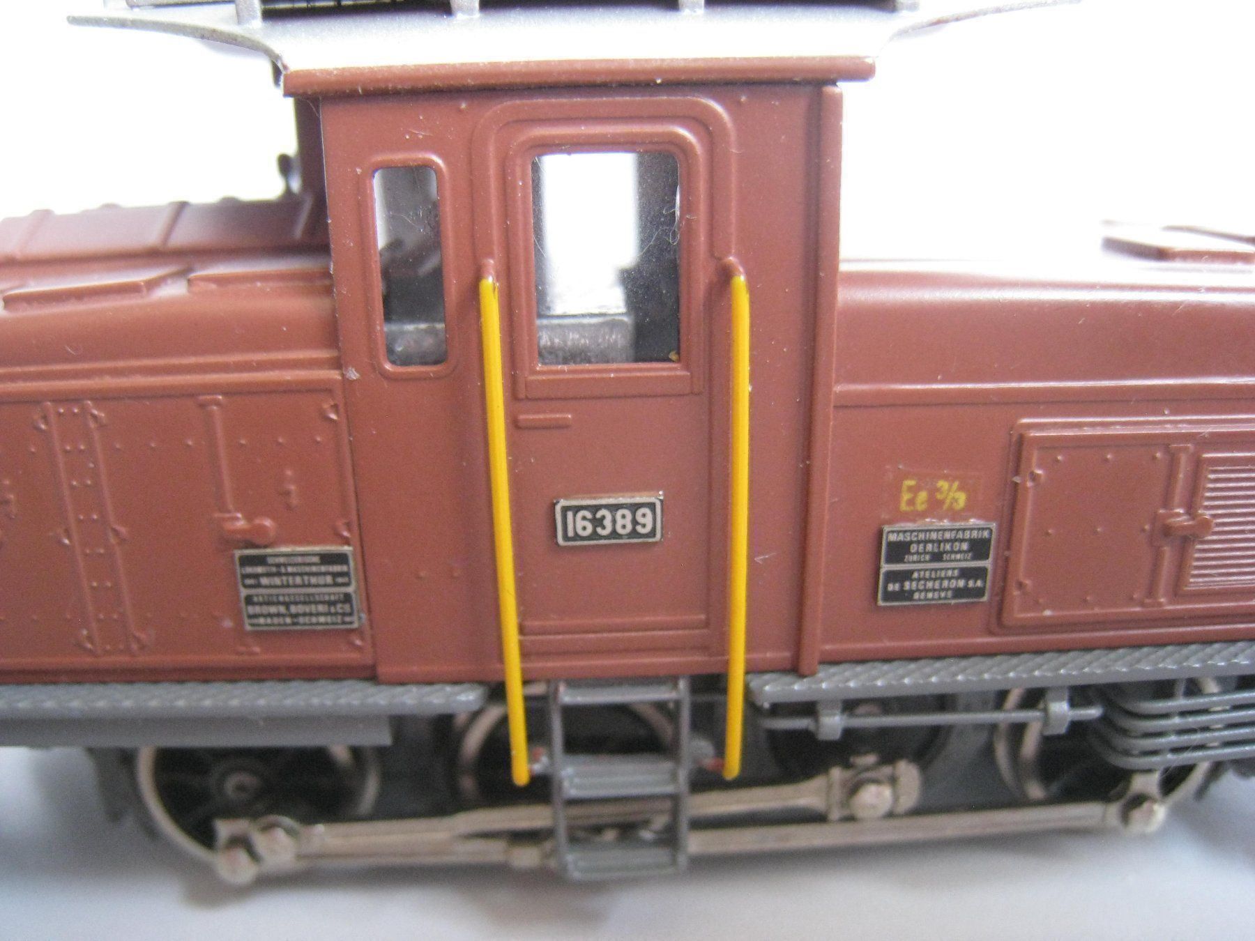 Metropolitan Modellini di ferrovie: Metrop Ee 3/3 SBB-Rangier-Lok 16389 oder 16421,  745 – Usato da Buchs ZH venduto da swiss-train 8