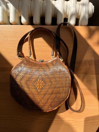 Schöne geflochtene Vintage Tasche