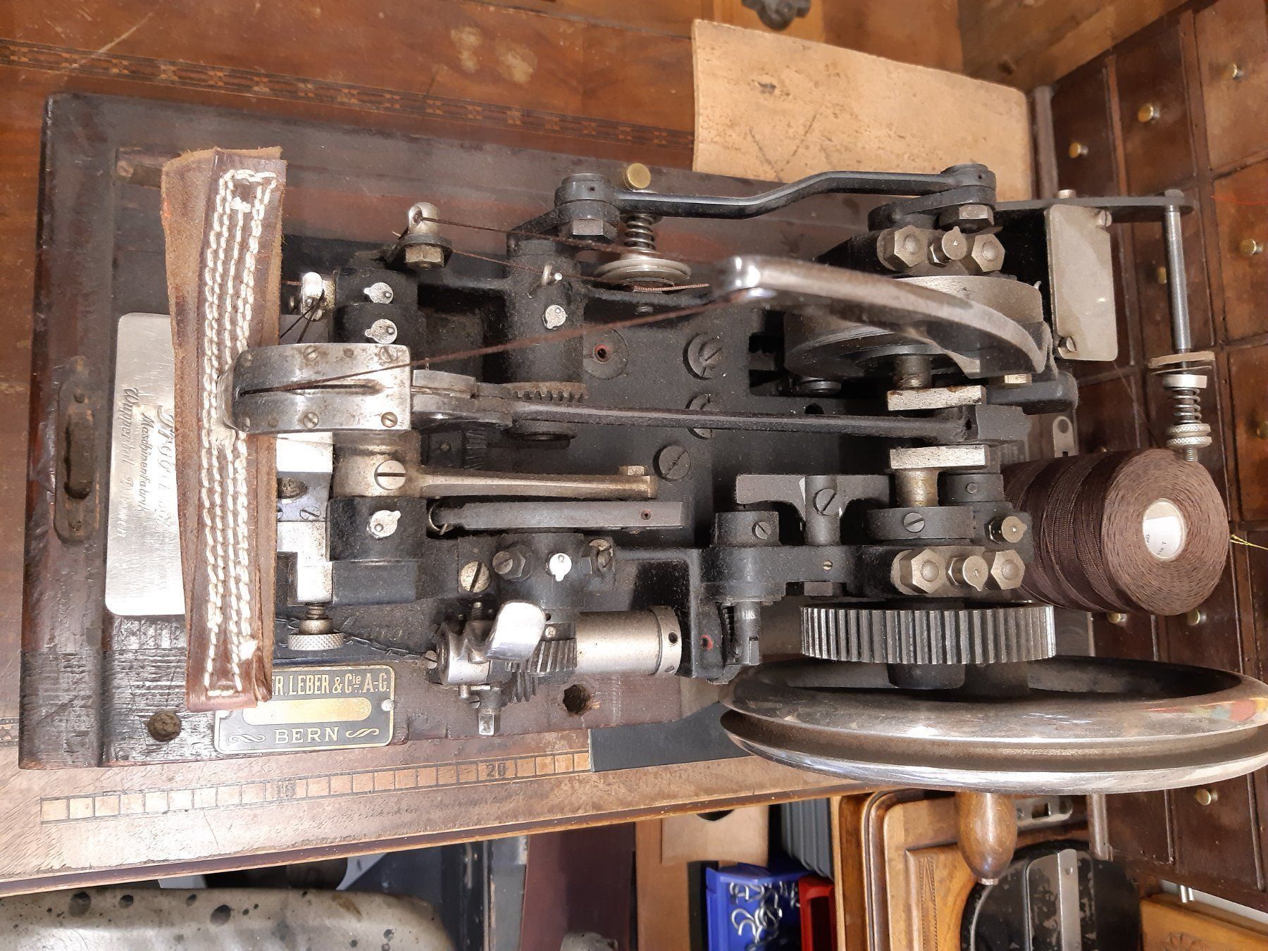 Machines à coudre: Frobana Nähmaschine – D'occasion à Flawil par Uncristalized