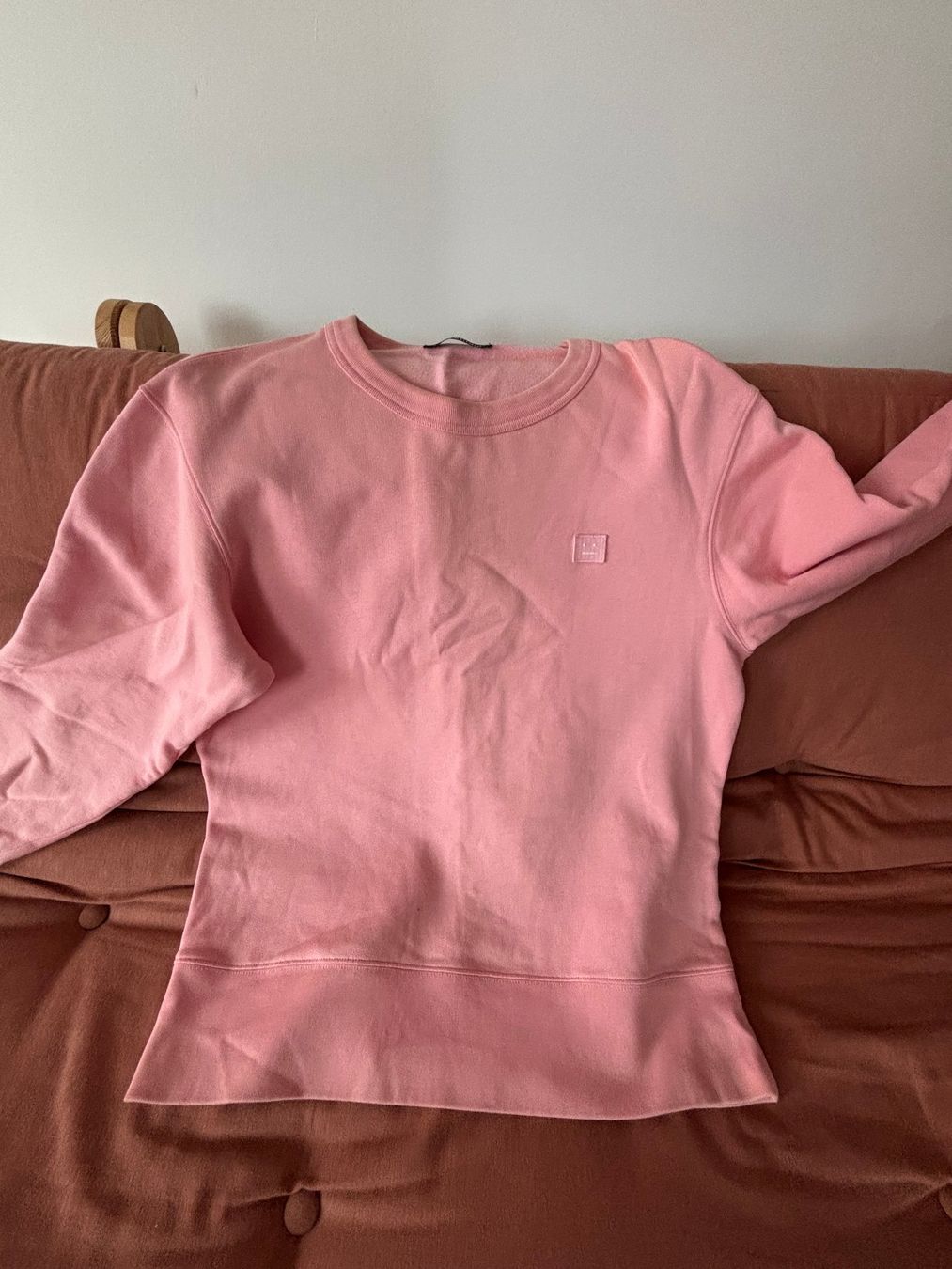 Acne Studios Maglioni & Felpe: Acne Studios rosa Pullover – Nuovo (secondo la descrizione) da Zürich venduto da FreakTheFunk