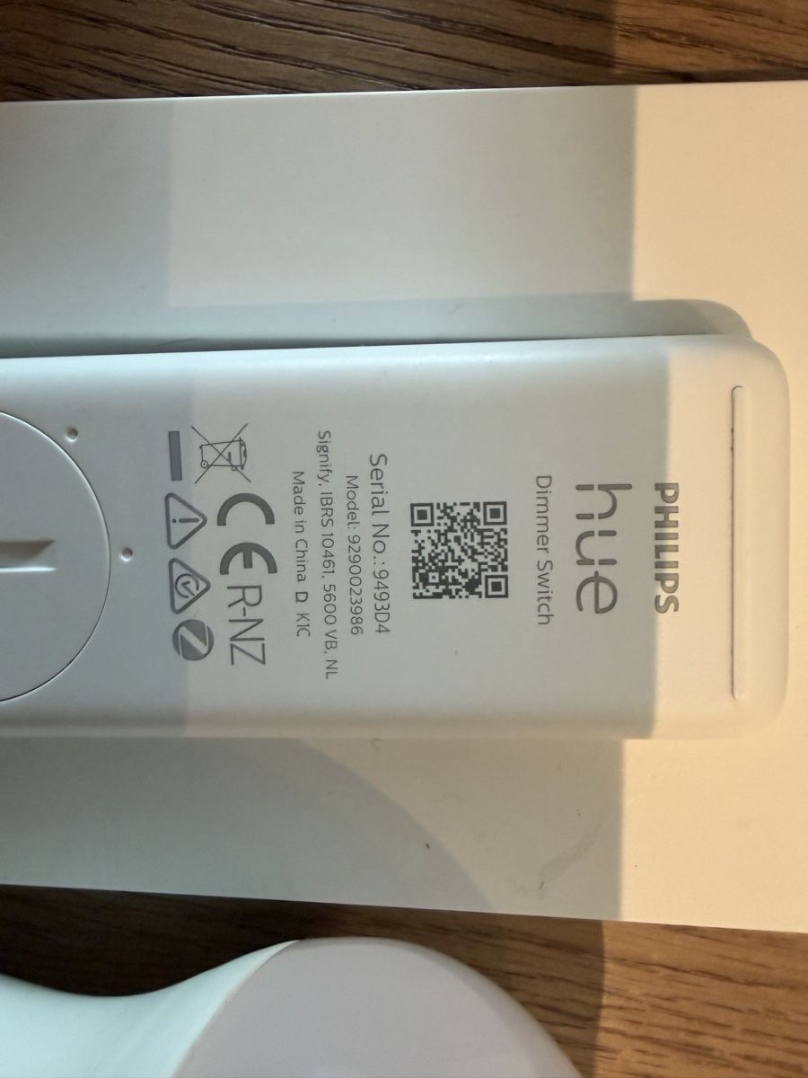 Philips Lampen: Philips Hue Smart Home Set Bridge Lampen Sensor Switch – Gebraucht aus Küsnacht ZH von olgig 4