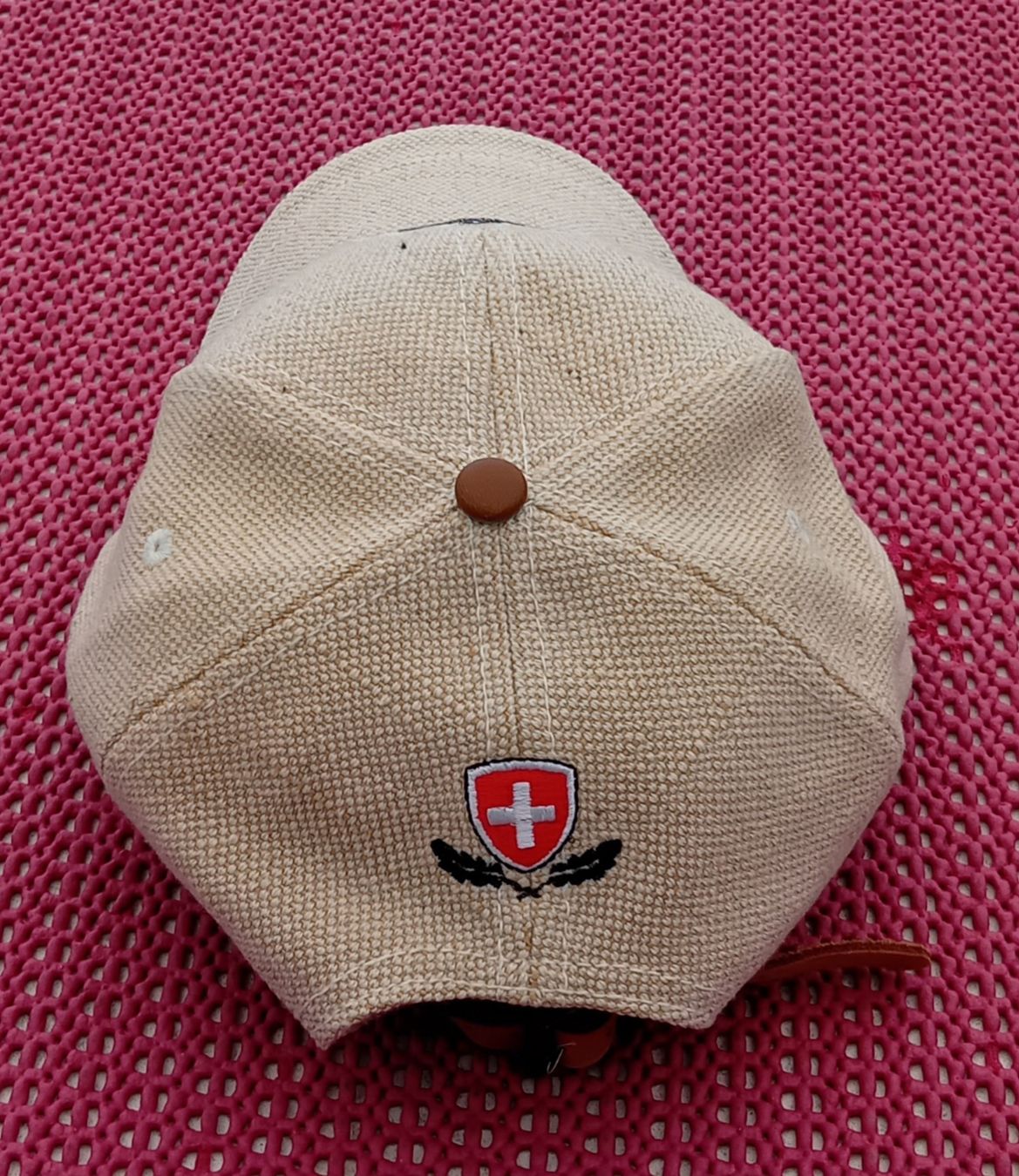 Altro in  Abbigliamento & Accessori: Feldschlösschen Kappe Schwingfest Burgdorf 2013 – Usato da Möriken AG venduto da S.E.J.J. 2