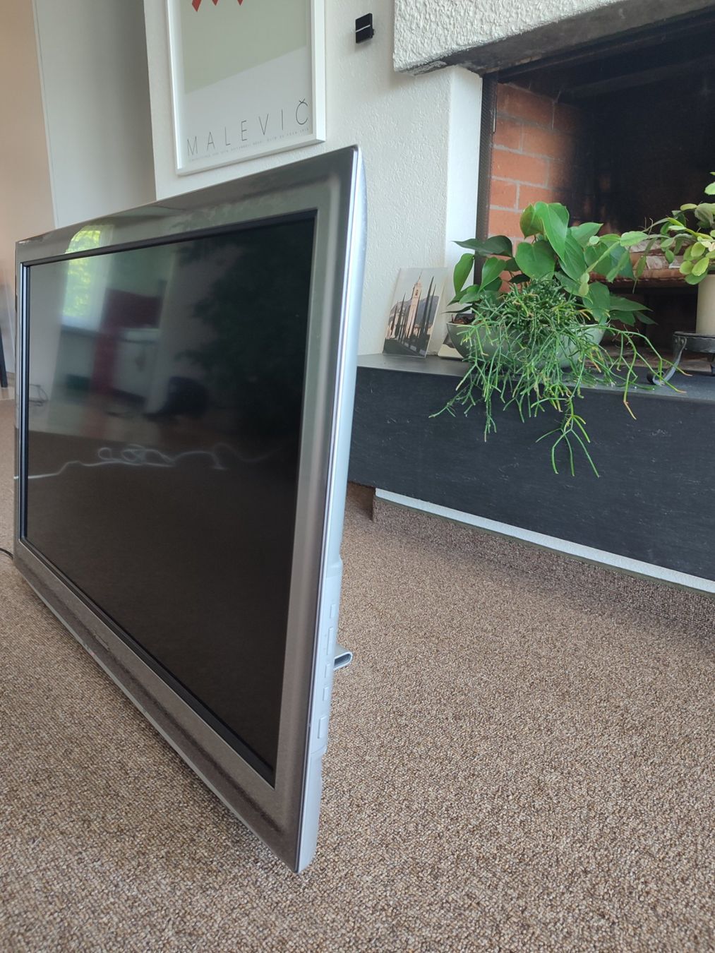 Panasonic Televisori: TV - Panasonic 37 Zoll – Usato da Stäfa venduto da Schuebel8700 1
