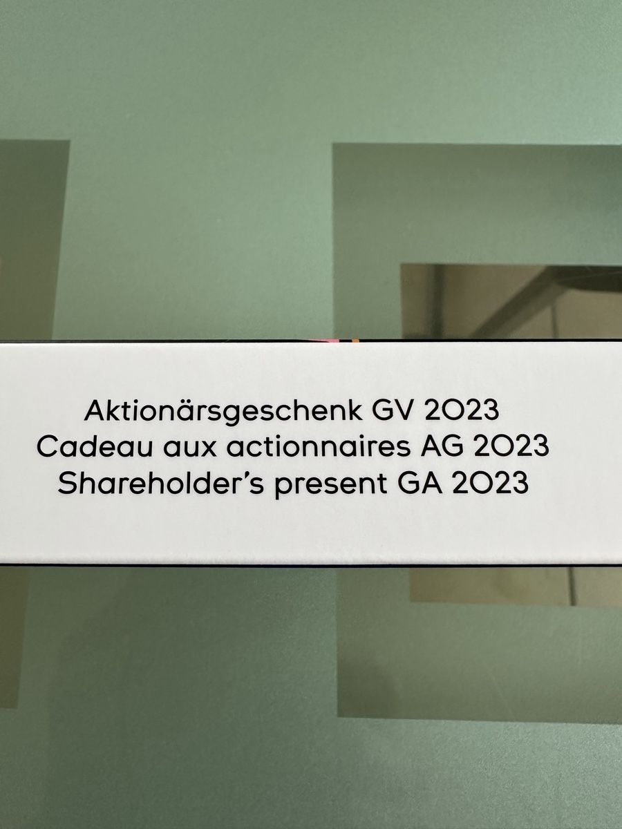 Swatch Smartwatch: Aktionärs Swatch 2023 – Nuovo e nell'imballaggio originale da Wettingen venduto da Baggi7 2
