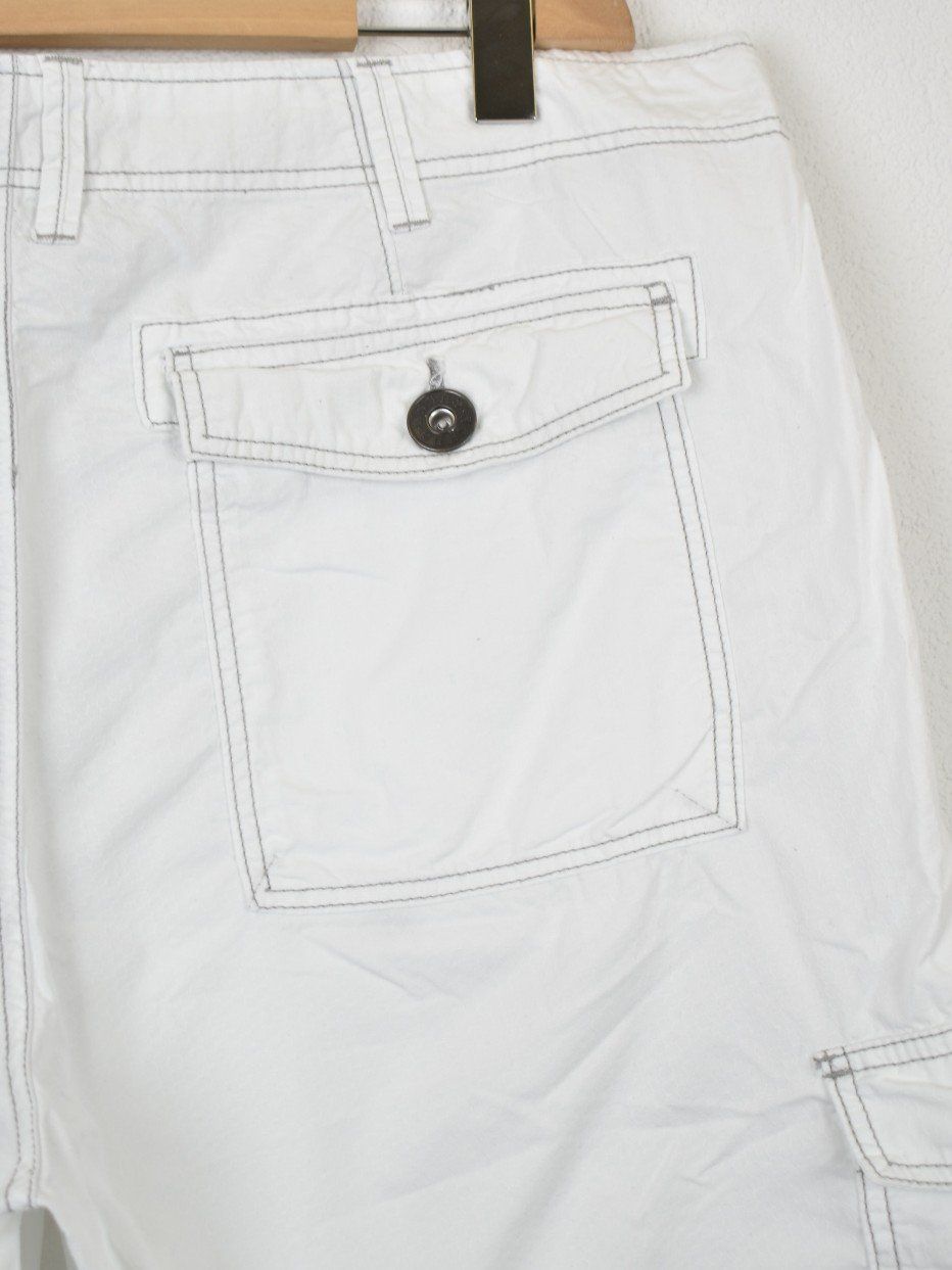 Guess Pantaloni: Guess Shorts, W38 – Usato da Nürensdorf venduto da 2ND_STORY 2