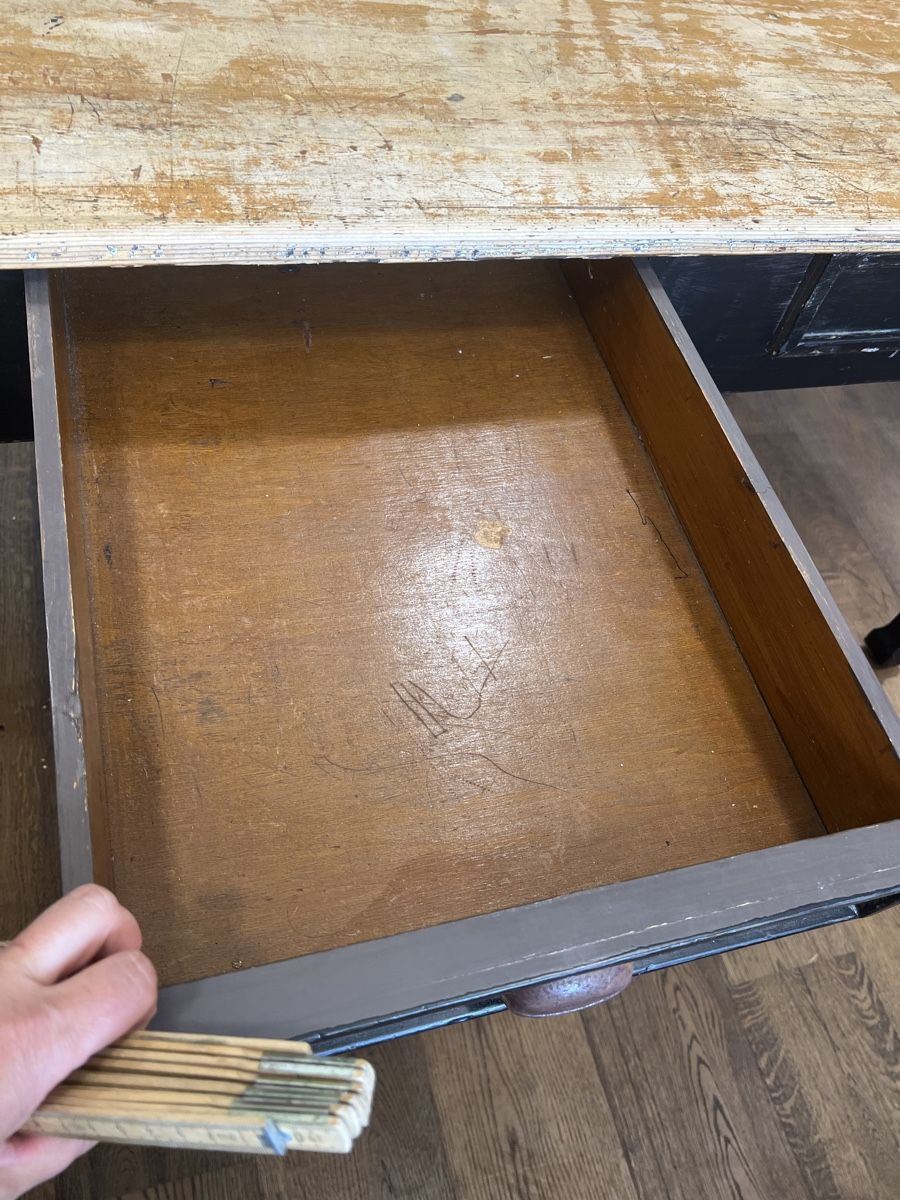 Set di tavolo e panche: Tisch 200cm schwarz mit 6Stühlen alter Tisch – Usato da Sirnach venduto da dasrosahaus 6