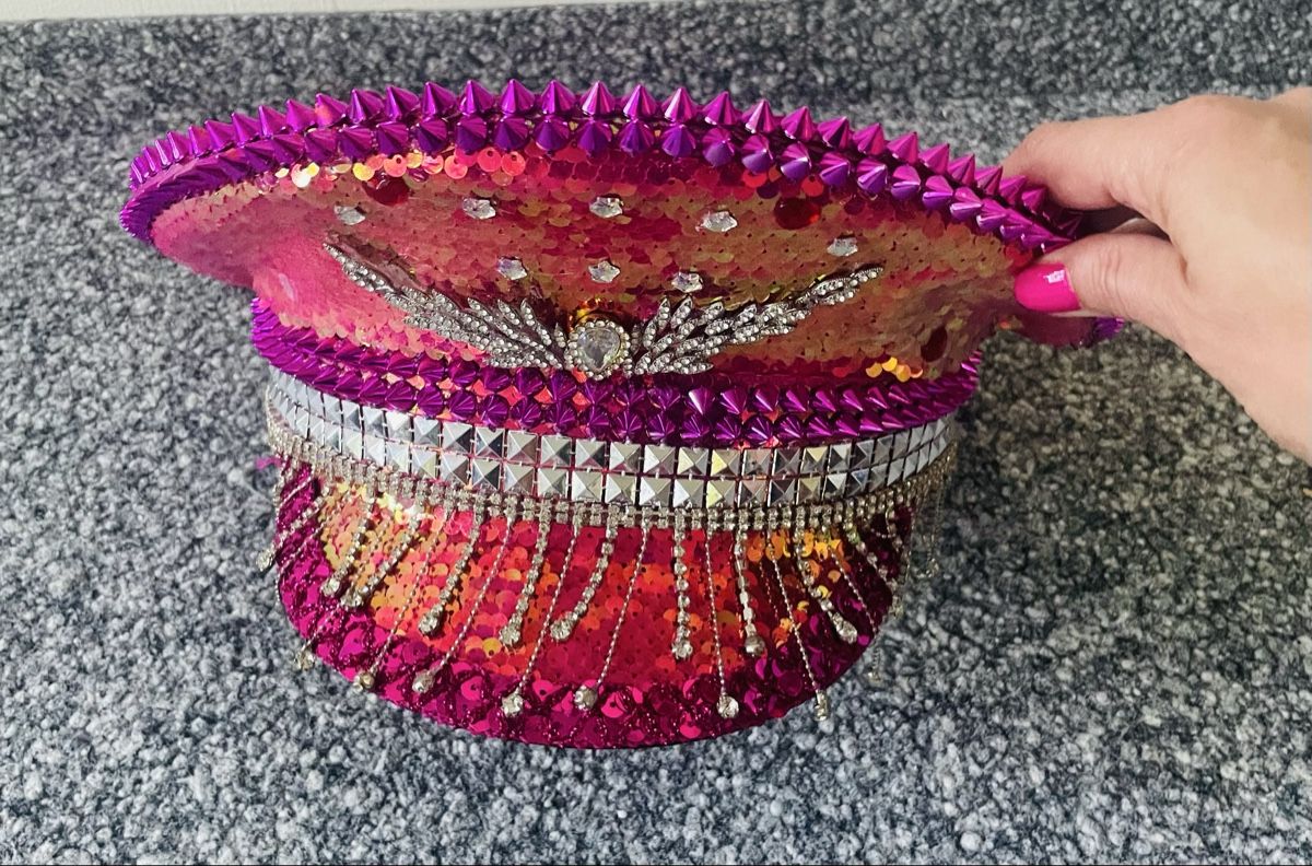 Copricapi, berretti & cappellini: Party Hut Glitzer pink Grösse M  – Usato da Au ZH venduto da Jaggy4 3