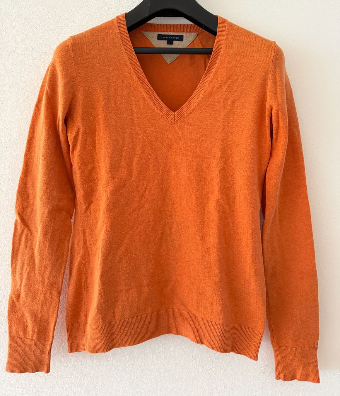 Tommy Hilfiger Maglioni & Felpe: Tommy Hilfiger Herbstpullover, Orange, Grösse S, Top! – Usato da Wohlen b. Bern venduto da cookiemonster