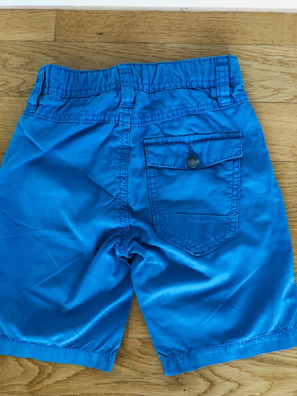 S.Oliver Pantalons: Kurze Hose von S.OLIVER Gr.110 – D'occasion à Buchs SG par sunset55 1