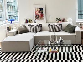 Modulares Ecksofa (linke Ecke) mit Hocker