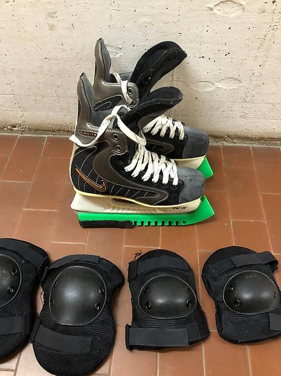 Pattini da ghiaccio: Pattini Hockey  – Usato da Morbio Inferiore venduto da dmi_2xll 1