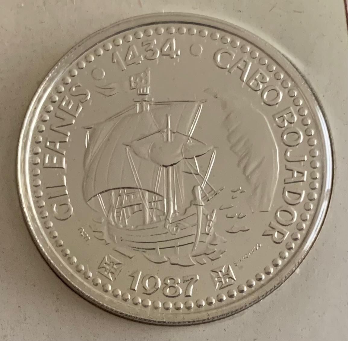 Tutti le monete: PORTUGAL 100 Escudos "Gil Eanes" 1987 SILBER – Nuovo e nell'imballaggio originale da Brügg BE venduto da mcakinho