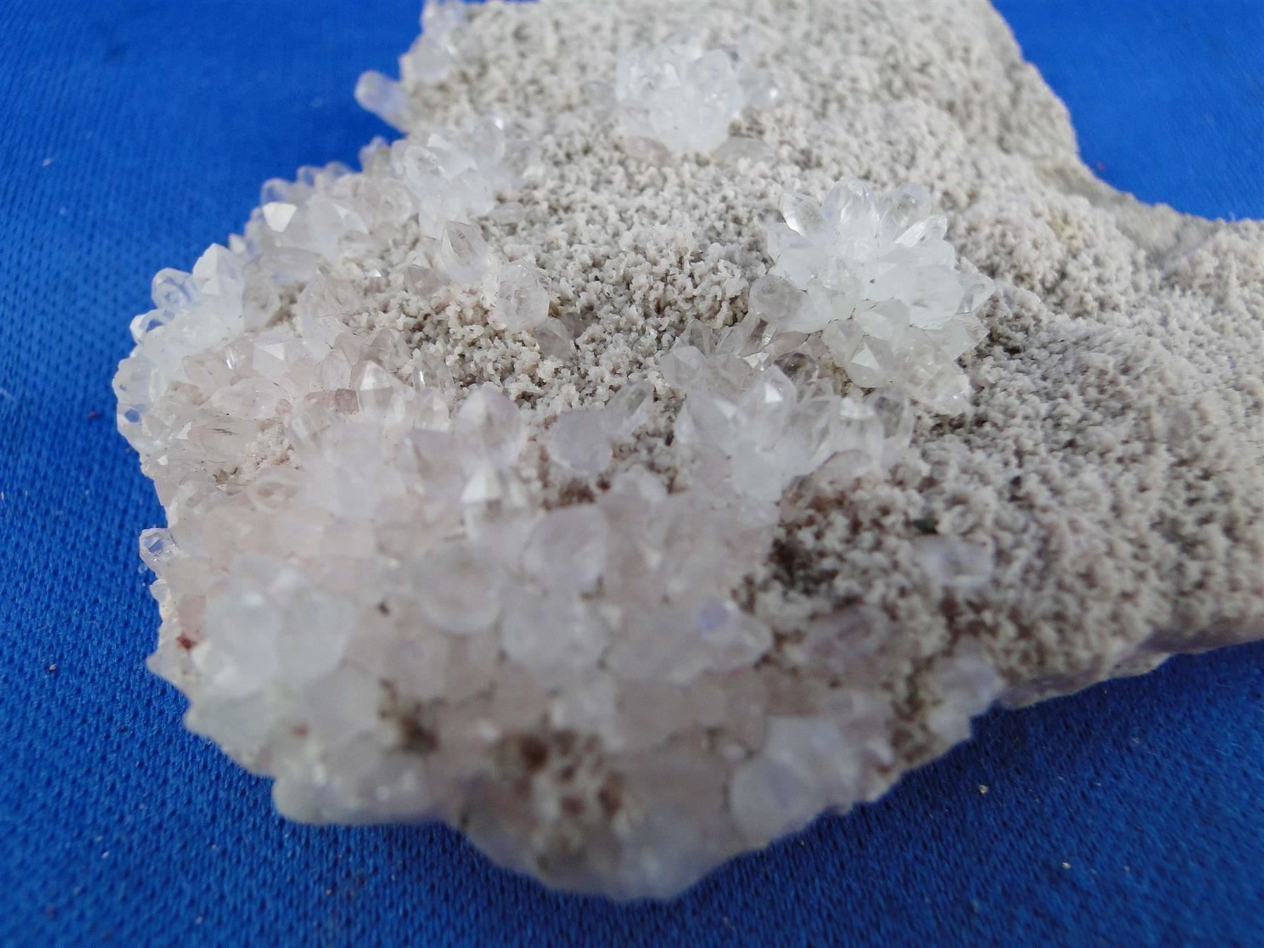 Minerali & Pietre curative: Quartz auf Rhodochrosit – Usato da Schinznach Bad venduto da Demerald 5